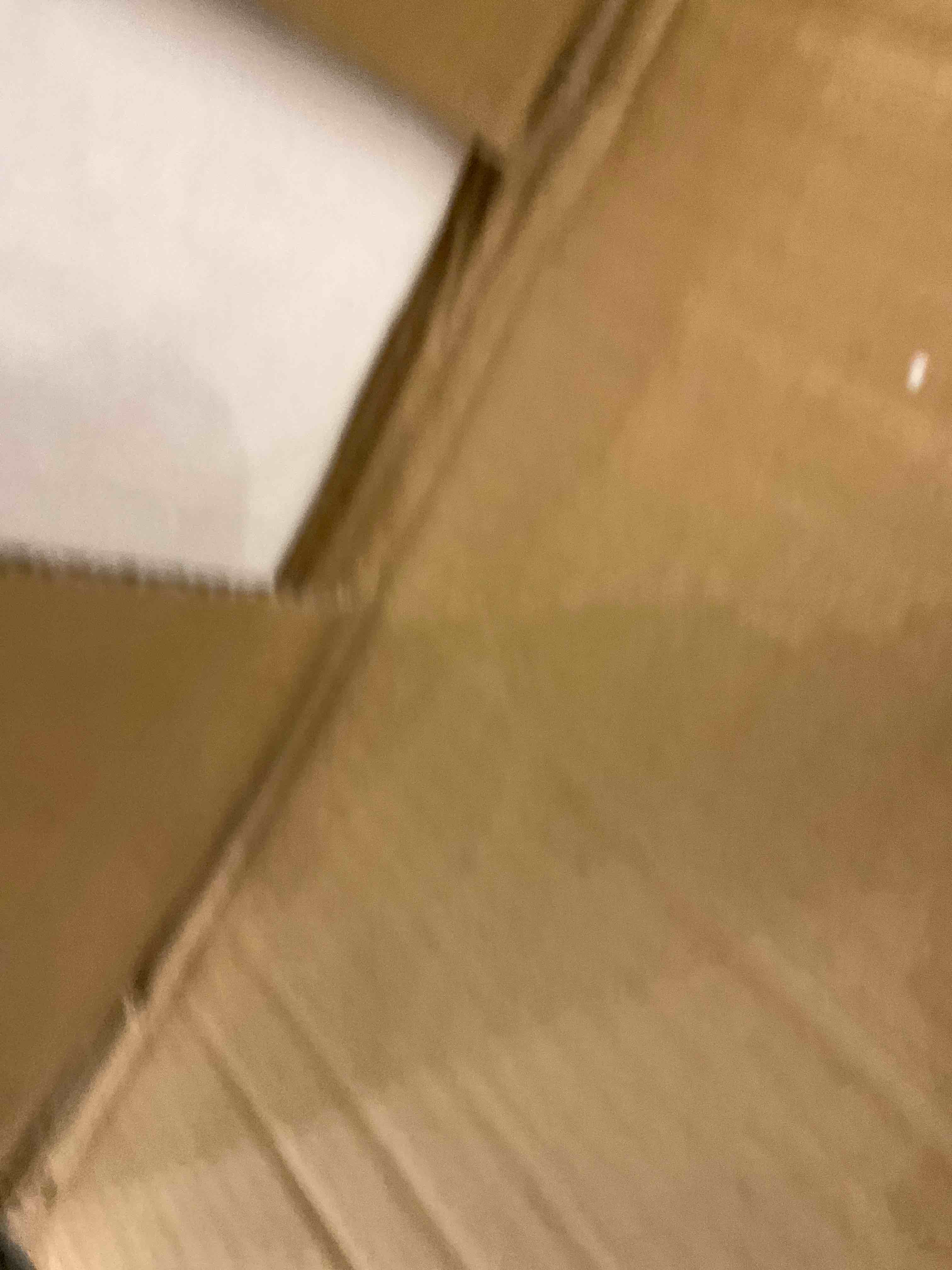 https://s3.amazonaws.com/lotting-images-prod/BargainHunt/EXS01062930_1709149309356.jpeg