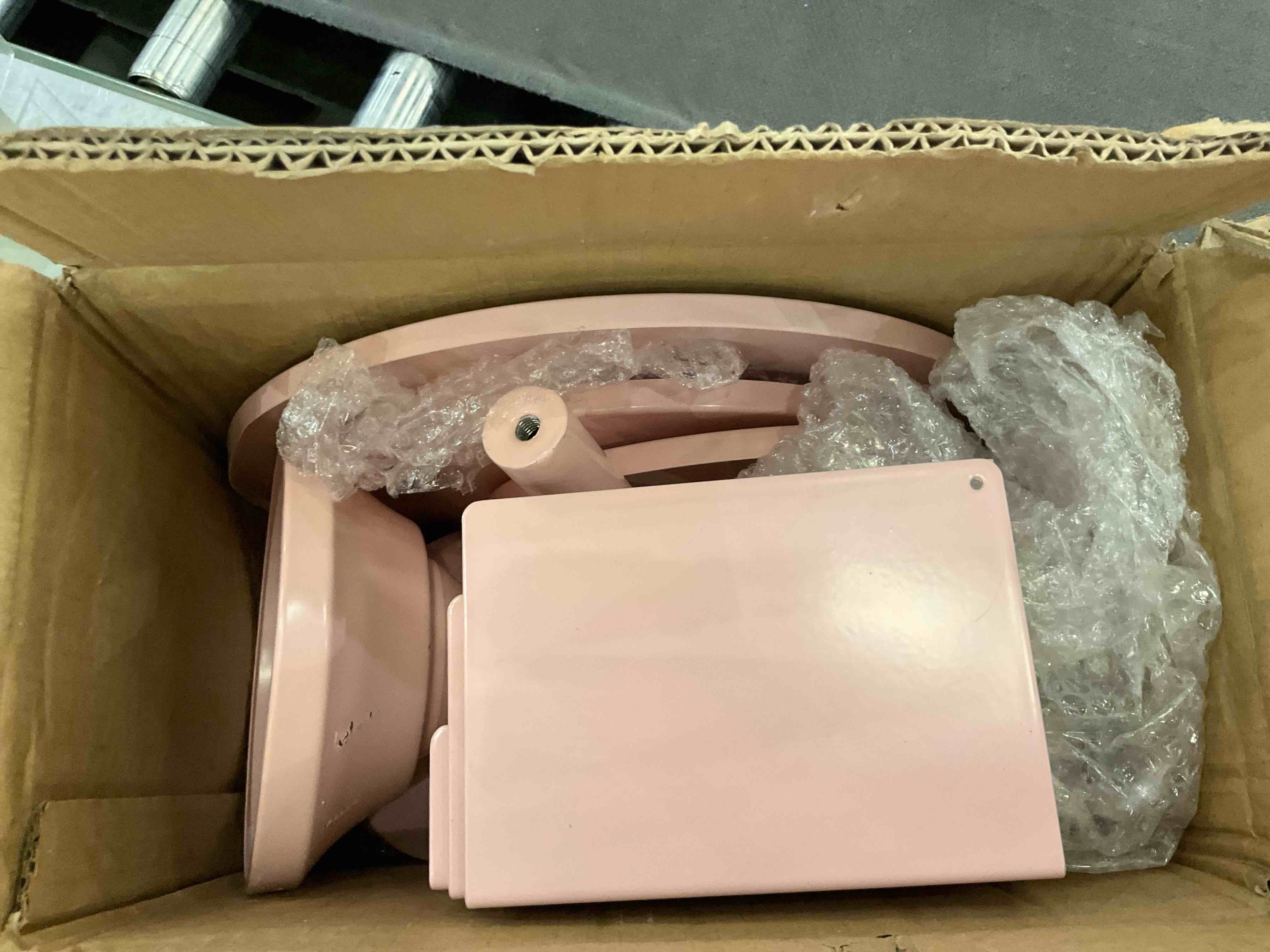 6PCS Cake Stand Set, Pink Metal Cake Stands for Party, Dessert Table Display Set, 3 Size Round Cake Pedestal Stand with Cupcake Risers Stands, Dessert Cake Holders for Weddings, Birthday, Baby Shower