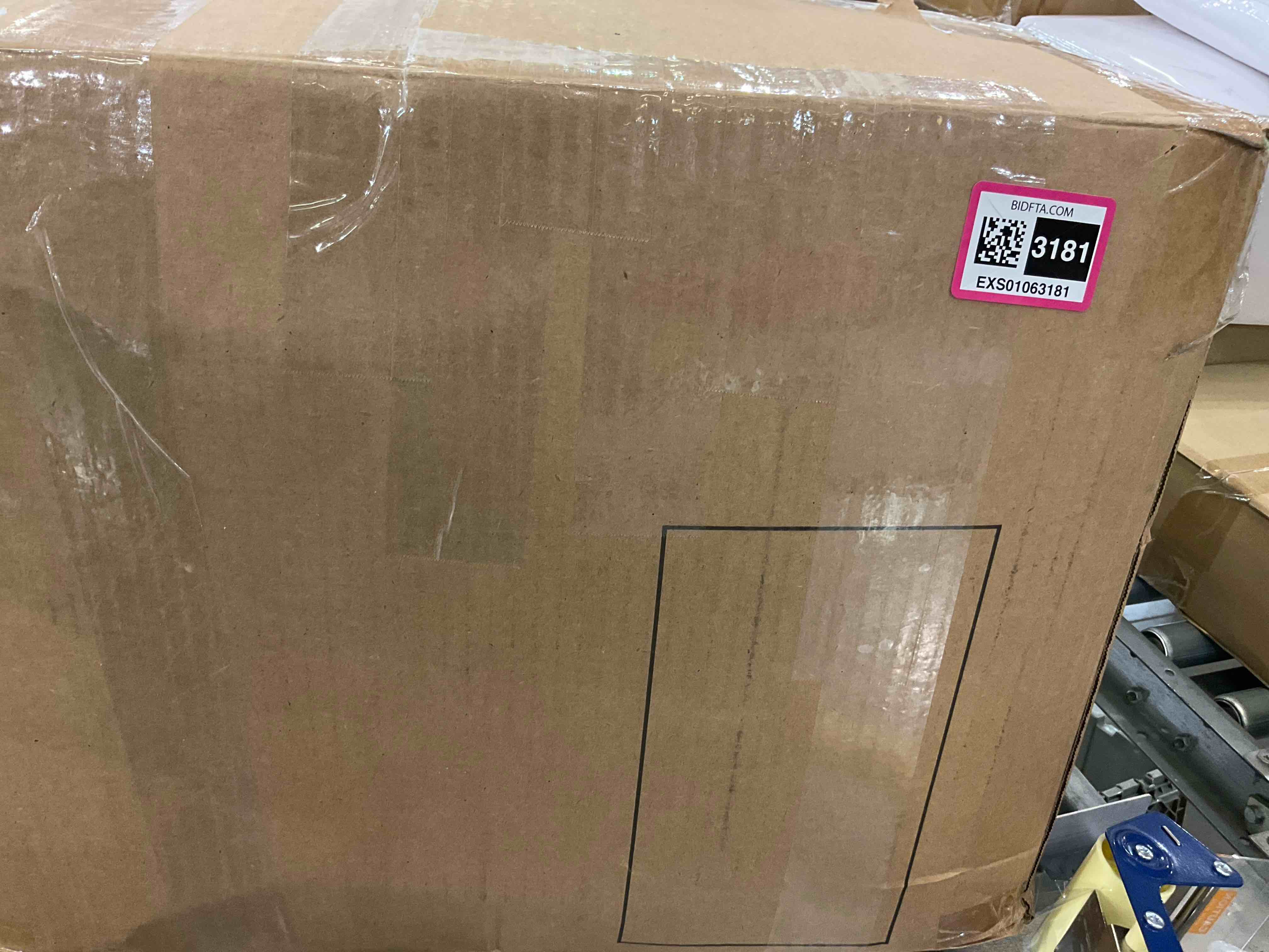 https://s3.amazonaws.com/lotting-images-prod/BargainHunt/EXS01063181_1708526758721.jpeg