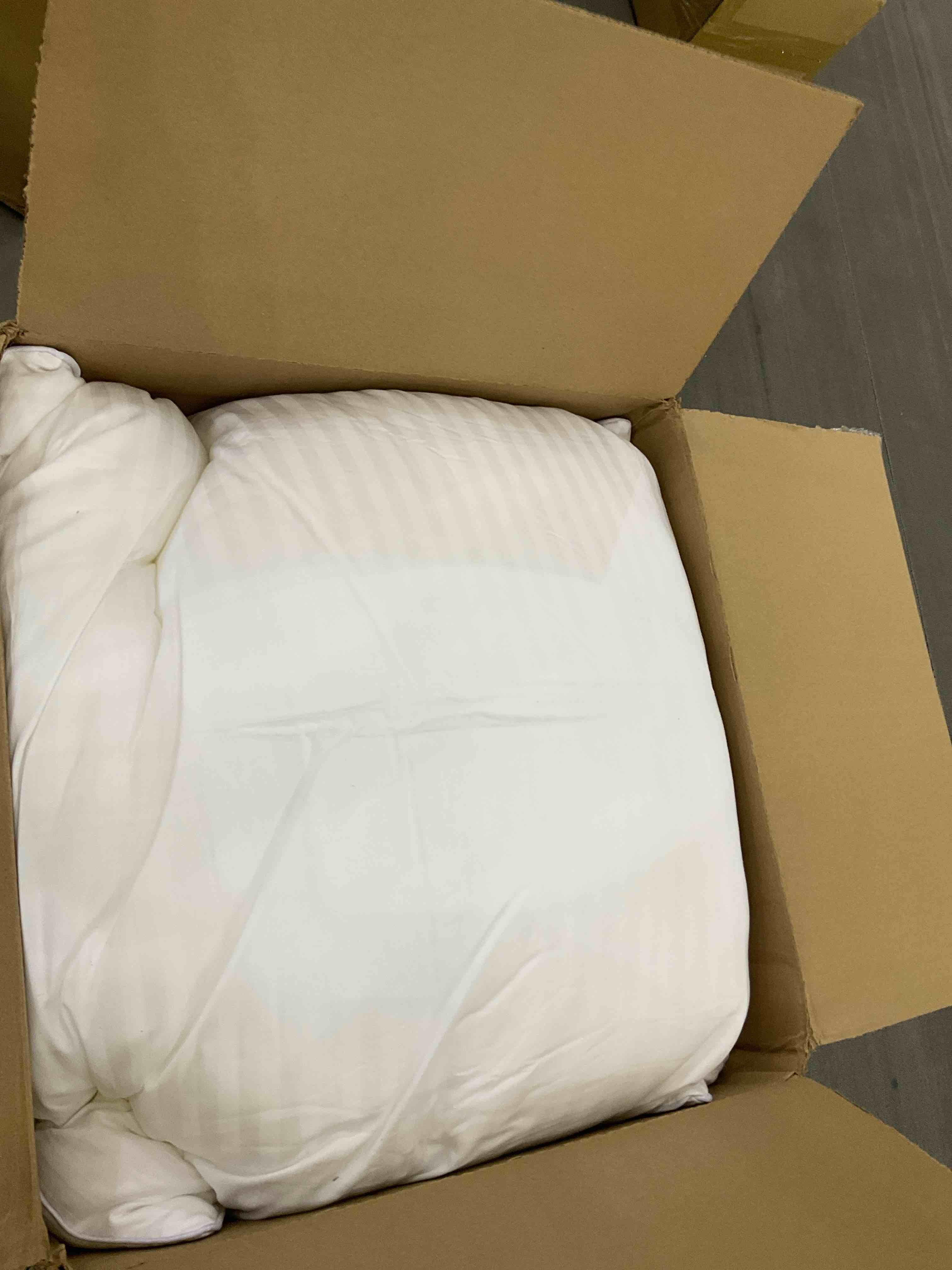Oubonun 26 x 26 Throw Pillow Inserts, Firm and Fluffy Decorative Square Pillows for Couch Bed Sofa with Soft Cotton Cover White Cushion with Down Alternative Pack of 2