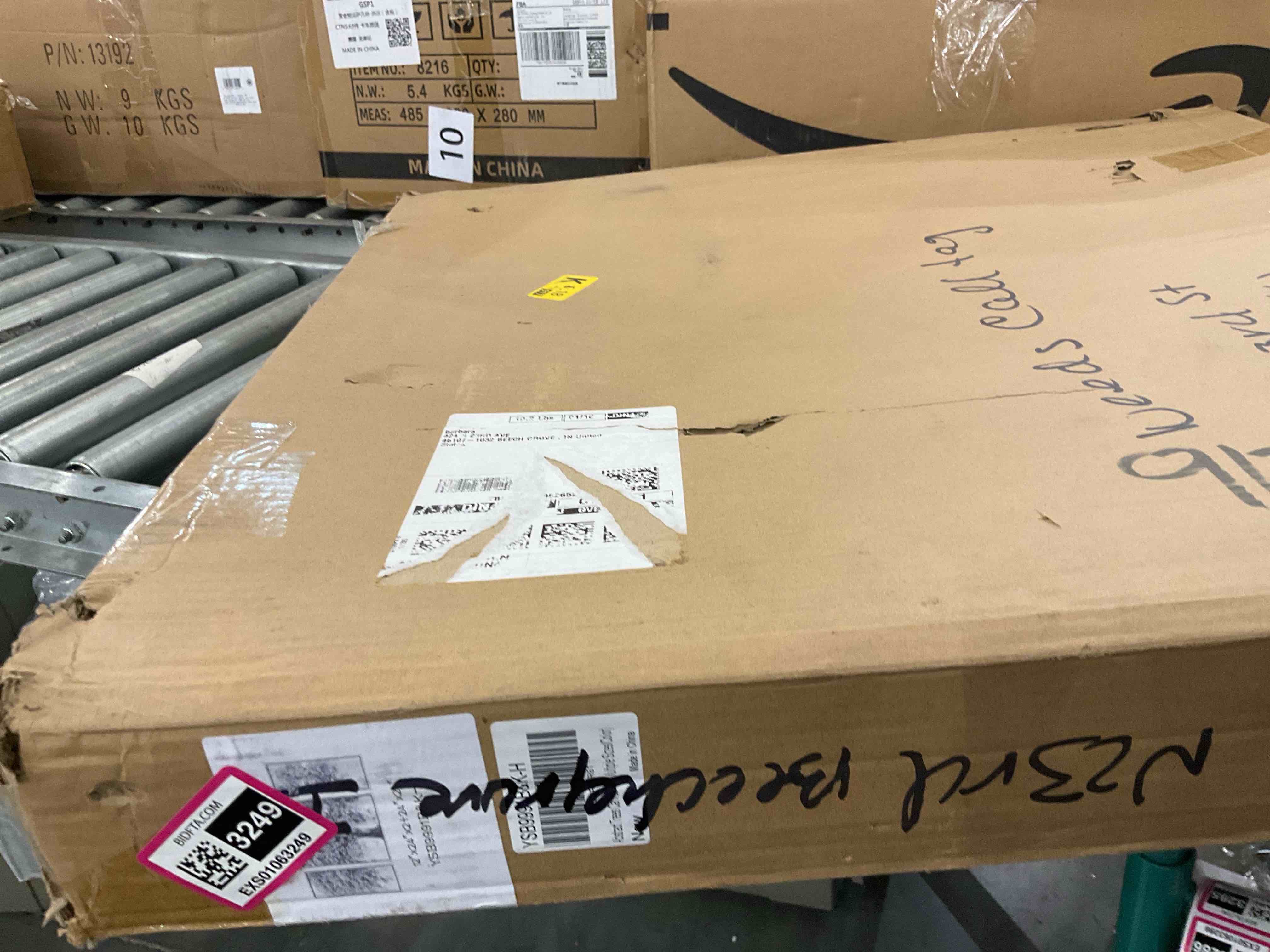 https://s3.amazonaws.com/lotting-images-prod/BargainHunt/EXS01063249_1708539055720.jpeg