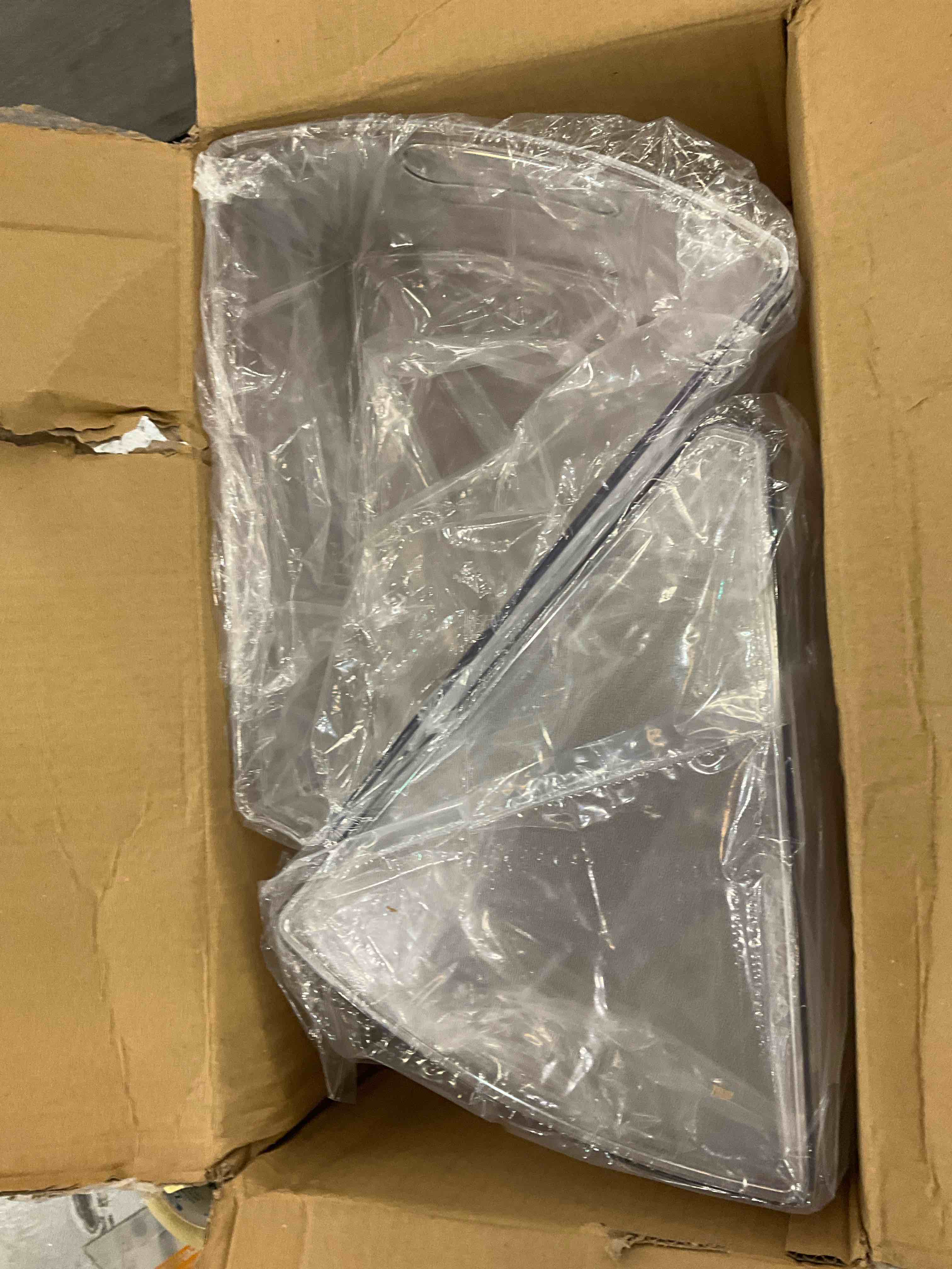 https://s3.amazonaws.com/lotting-images-prod/BargainHunt/EXS01063617_1707933854268.jpeg