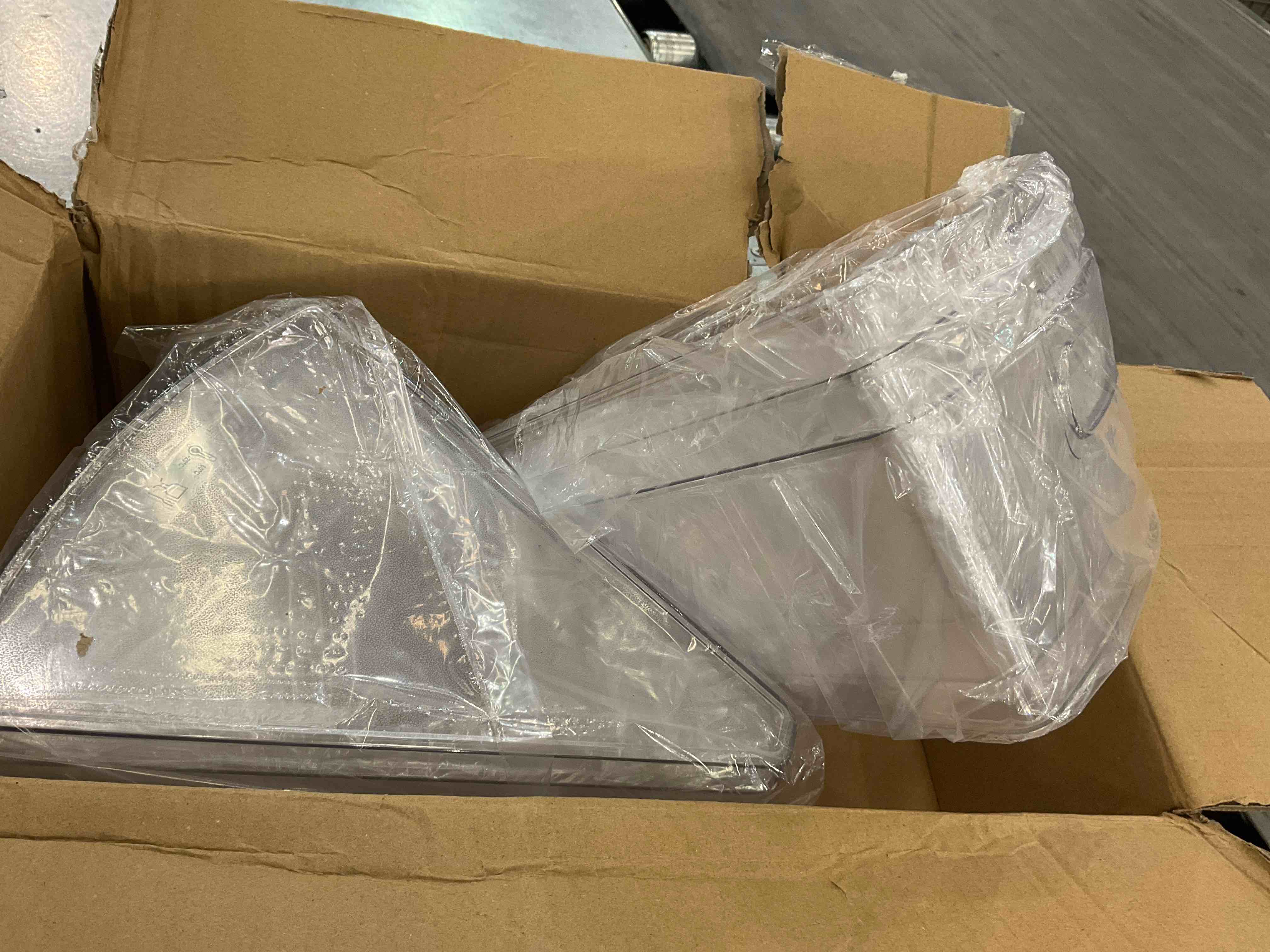 https://s3.amazonaws.com/lotting-images-prod/BargainHunt/EXS01063617_1707933862649.jpeg