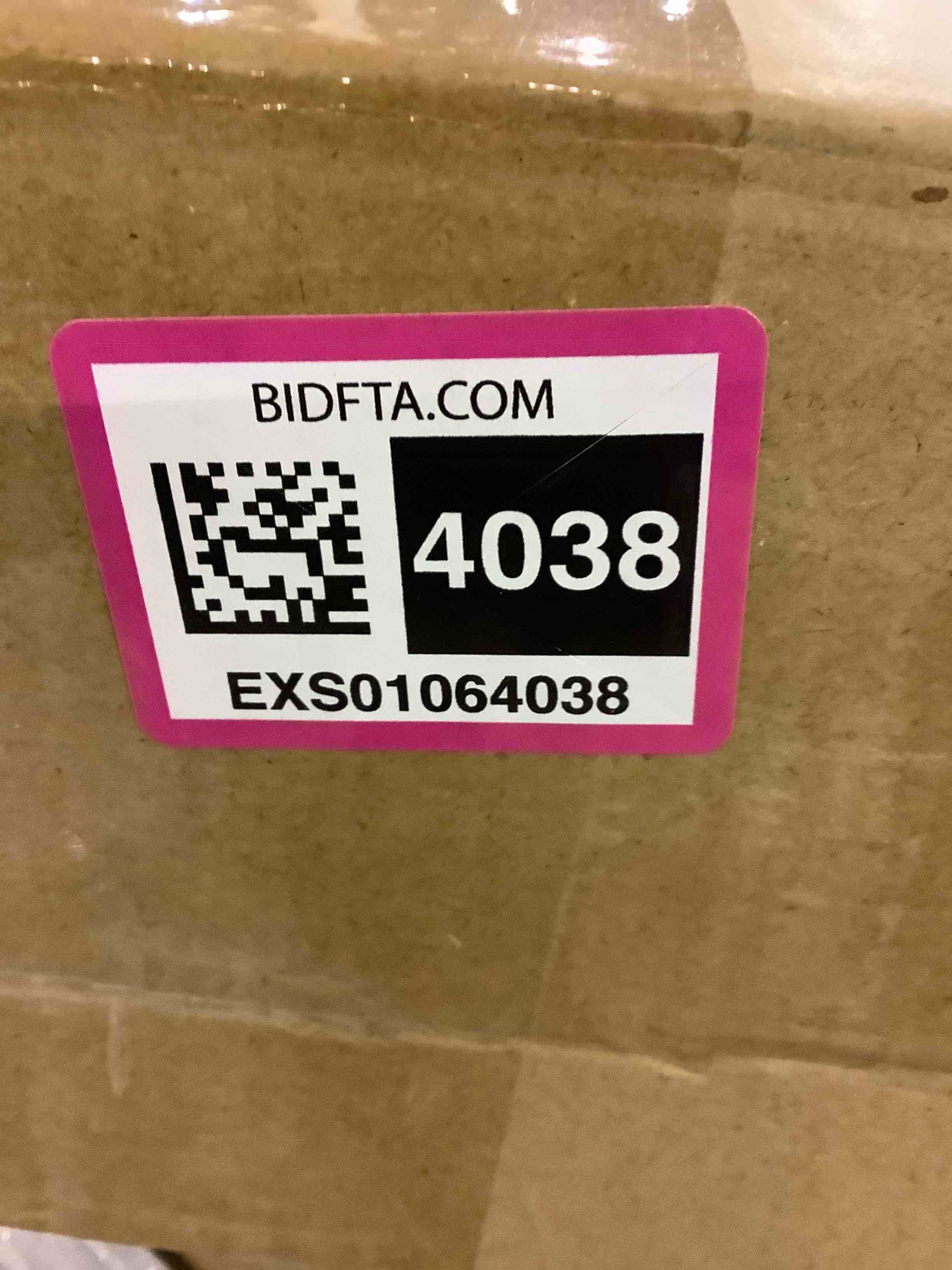https://s3.amazonaws.com/lotting-images-prod/BargainHunt/EXS01064038_1707224791860.jpeg