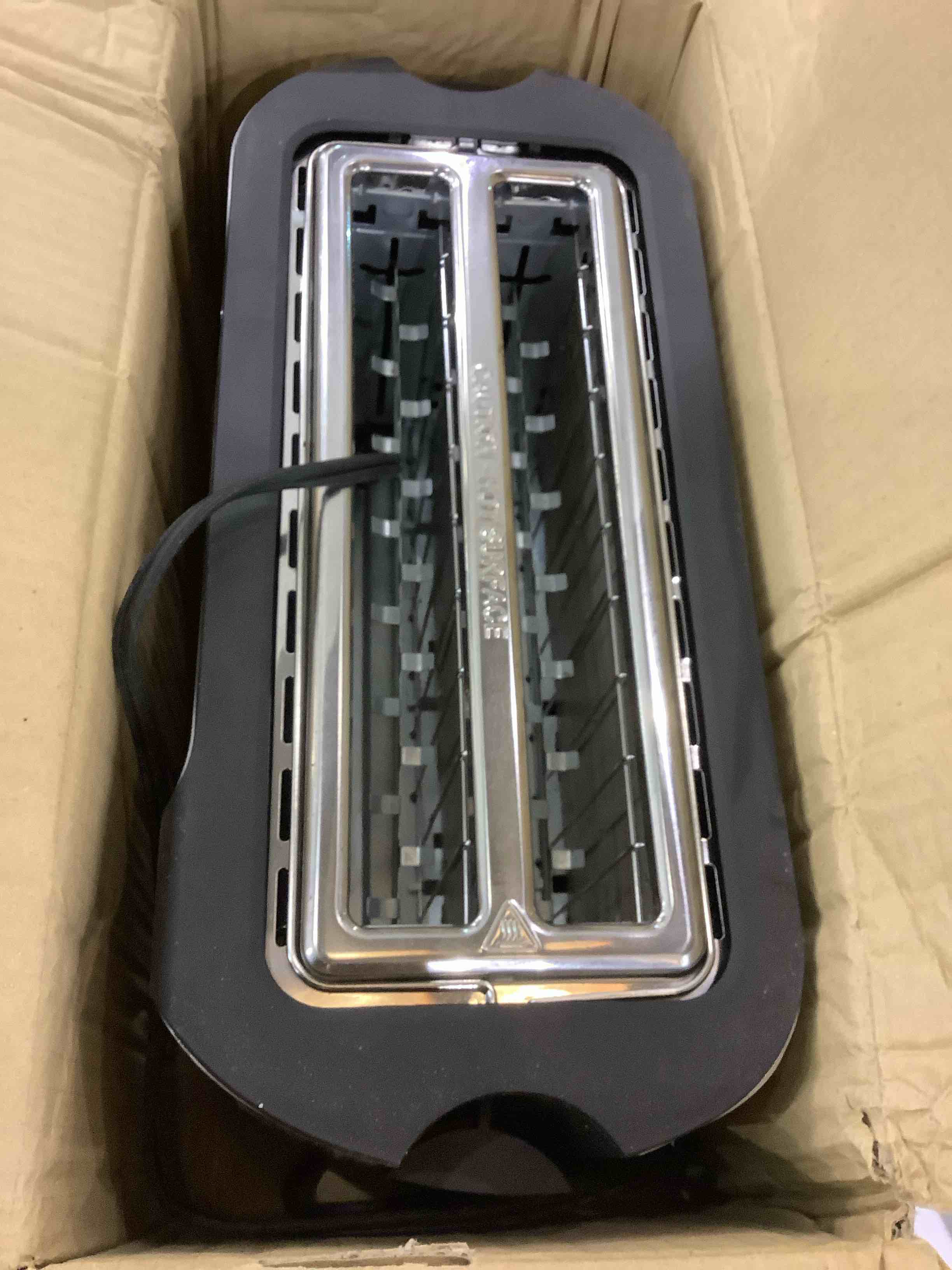 https://s3.amazonaws.com/lotting-images-prod/BargainHunt/EXS01064444_1707404105462.jpeg