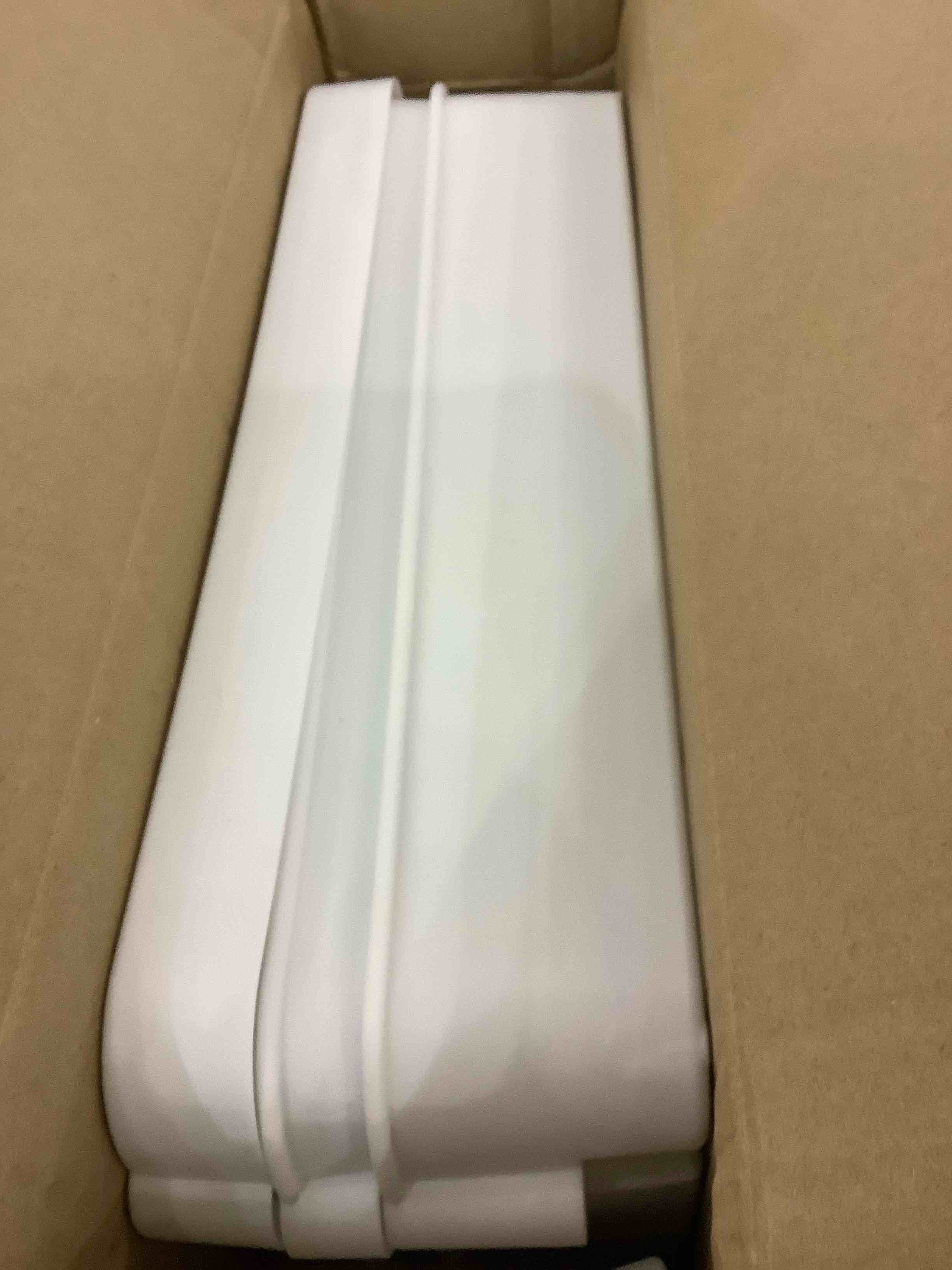 https://s3.amazonaws.com/lotting-images-prod/BargainHunt/EXS01065225_1706626500869.jpeg