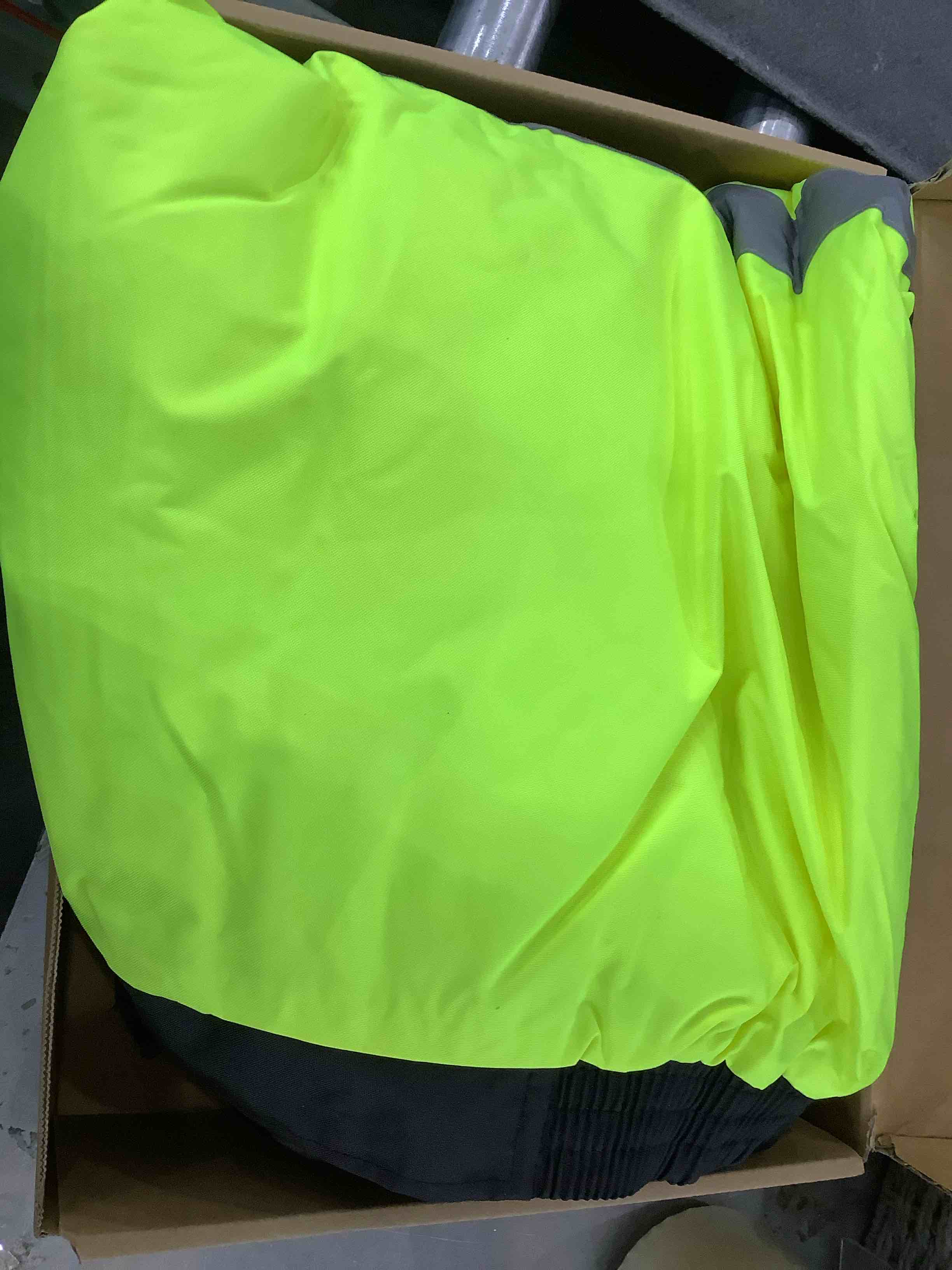 https://s3.amazonaws.com/lotting-images-prod/BargainHunt/EXS01065229_1706626716666.jpeg