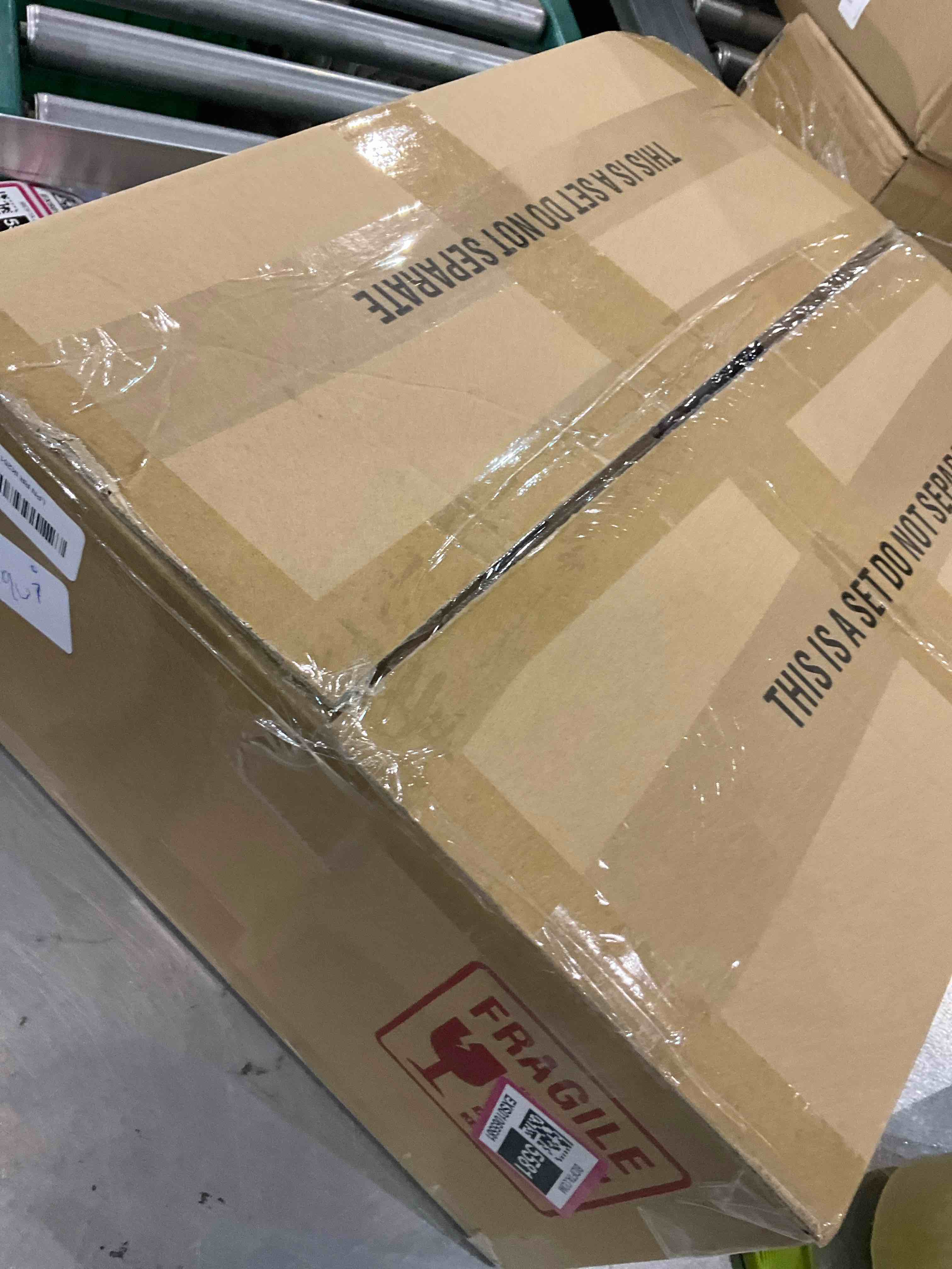 https://s3.amazonaws.com/lotting-images-prod/BargainHunt/EXS01065581_1706704029046.jpeg