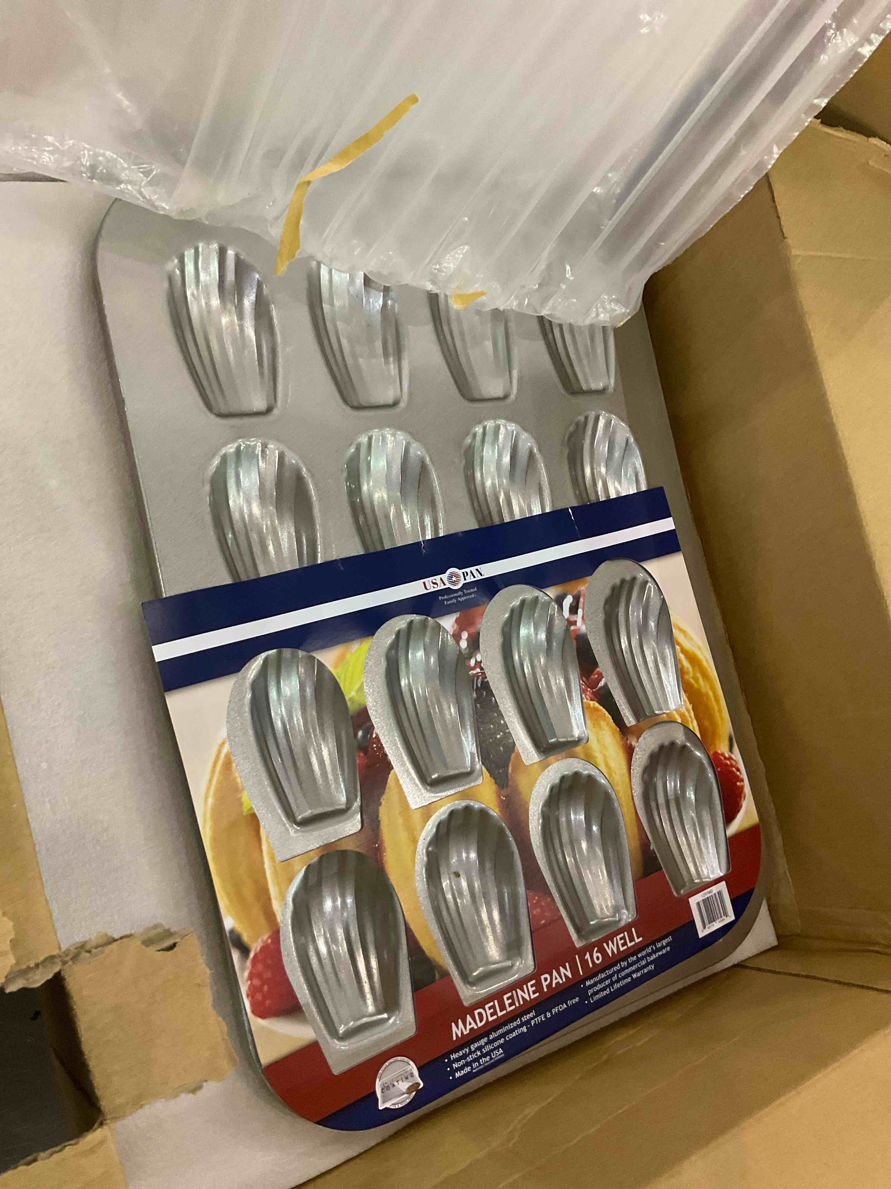https://s3.amazonaws.com/lotting-images-prod/BargainHunt/EXS01065786_1706794037705.jpeg