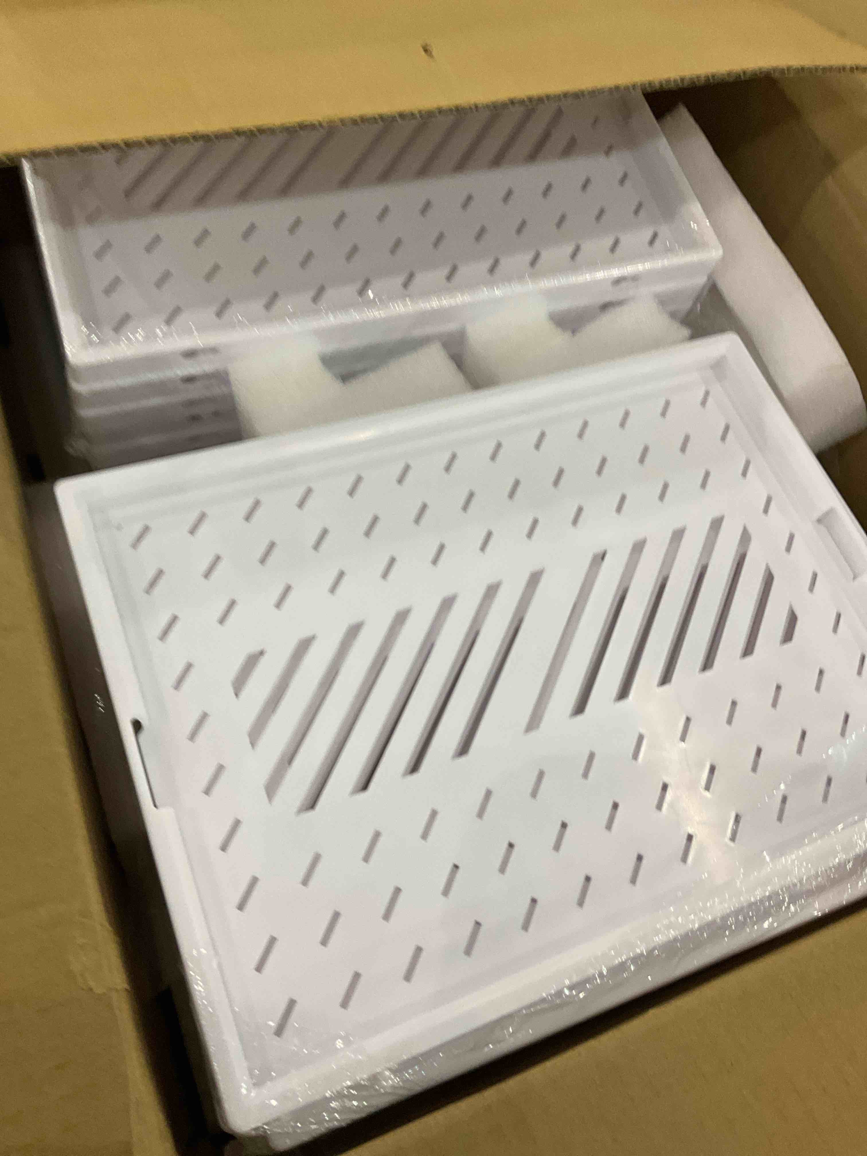 https://s3.amazonaws.com/lotting-images-prod/BargainHunt/EXS01065789_1706794439556.jpeg