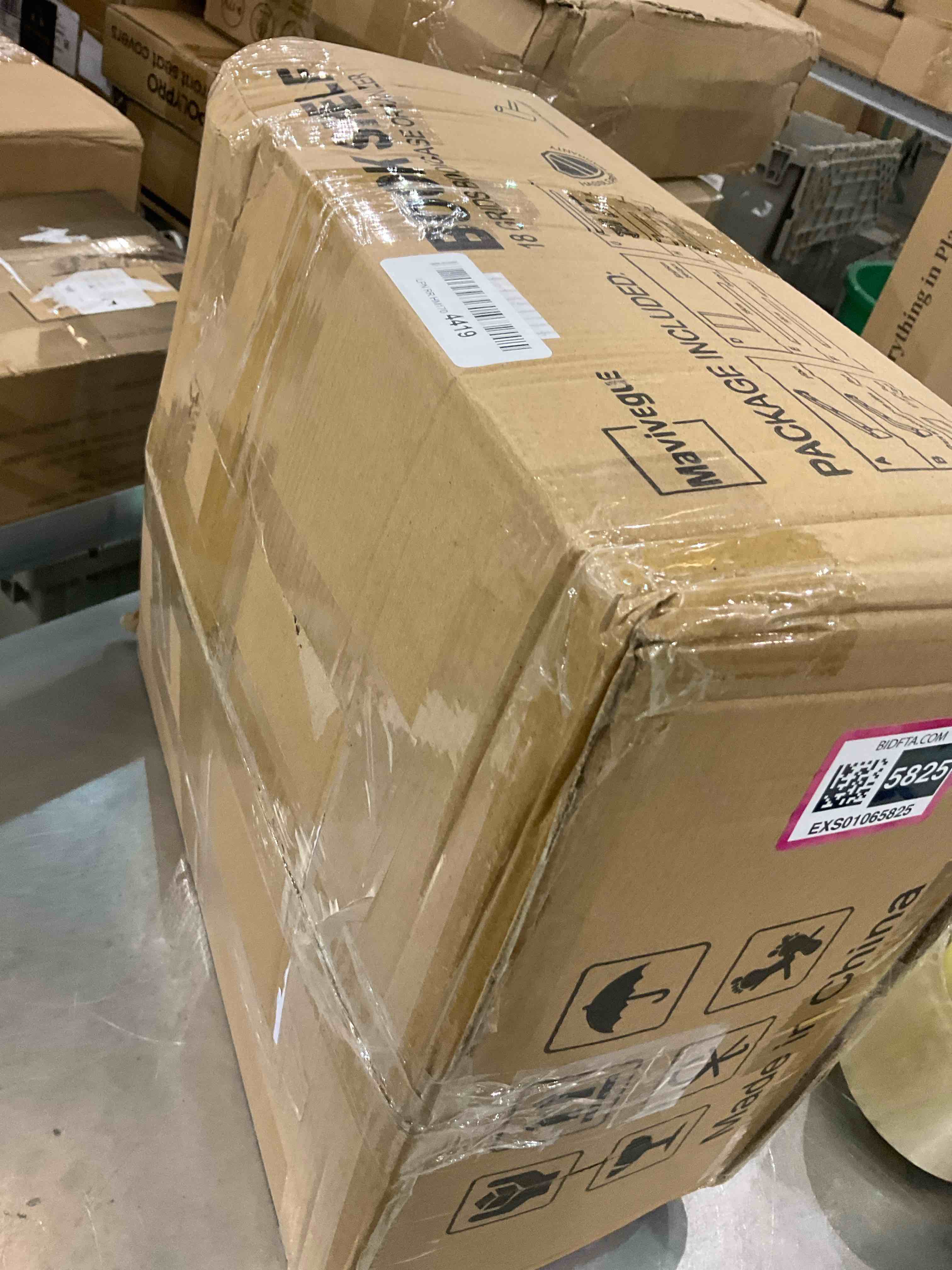https://s3.amazonaws.com/lotting-images-prod/BargainHunt/EXS01065825_1706800637062.jpeg