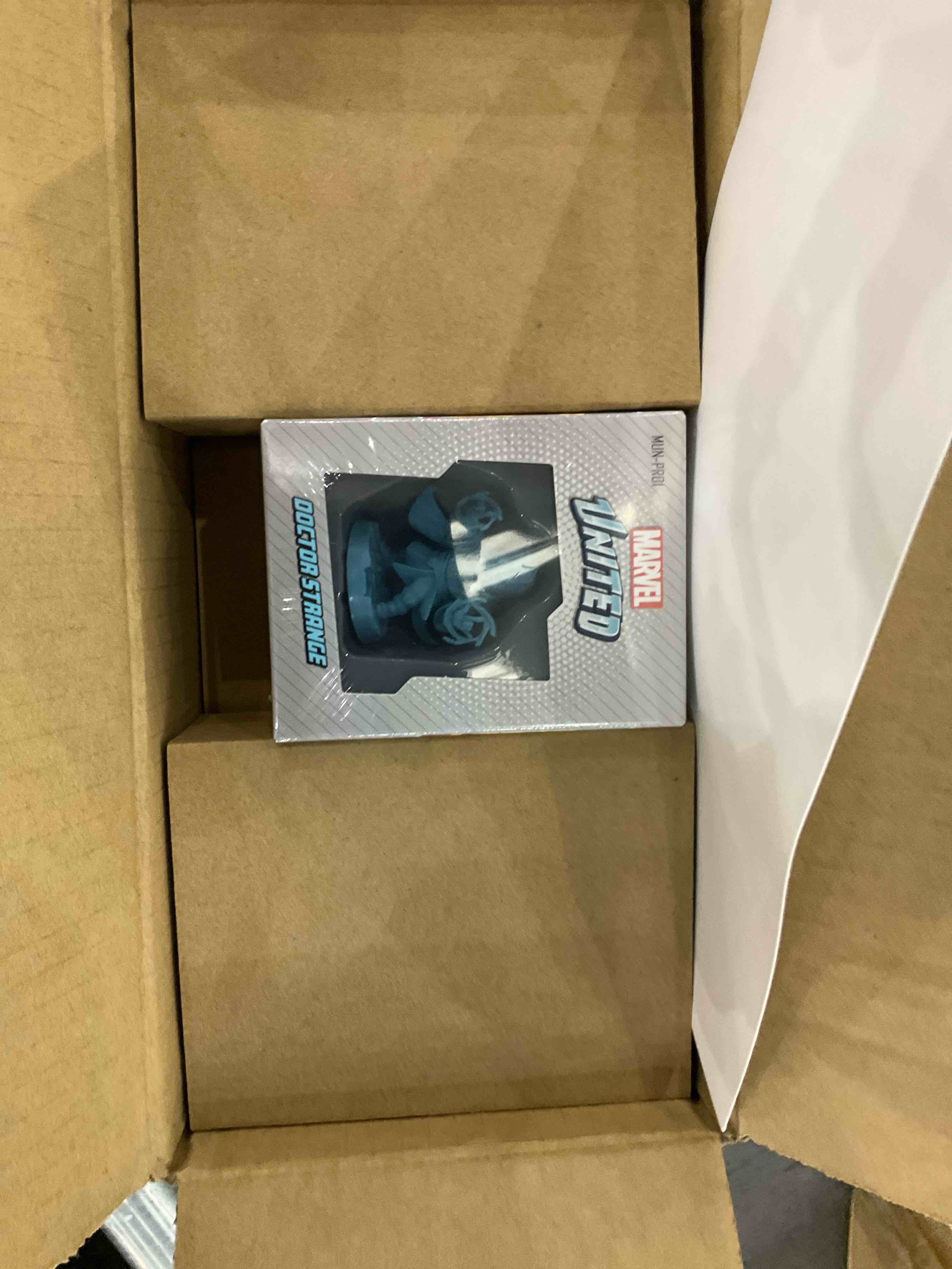 https://s3.amazonaws.com/lotting-images-prod/BargainHunt/EXS01066128_1706712425408.jpeg