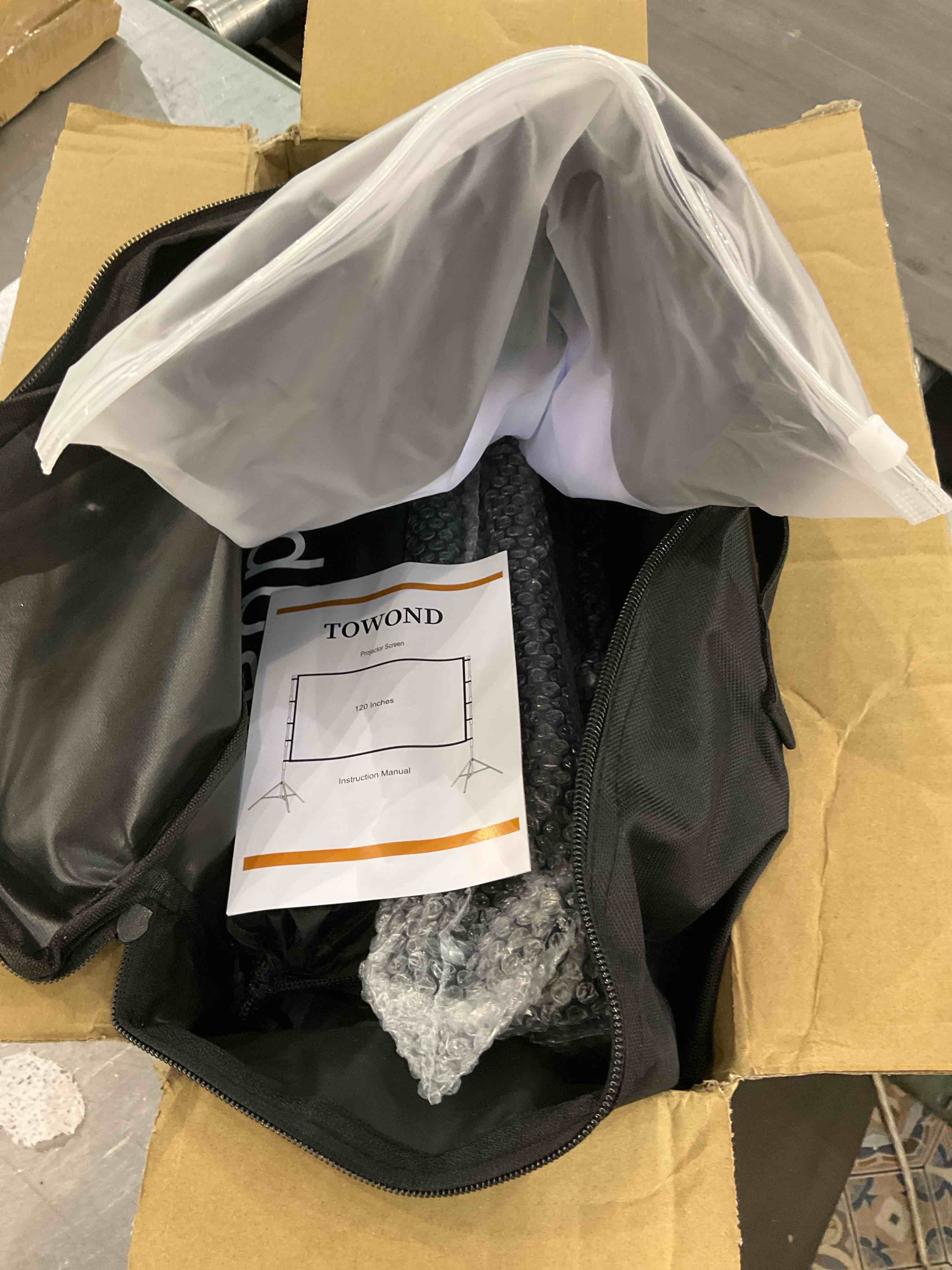 https://s3.amazonaws.com/lotting-images-prod/BargainHunt/EXS01066174_1706716692960.jpeg