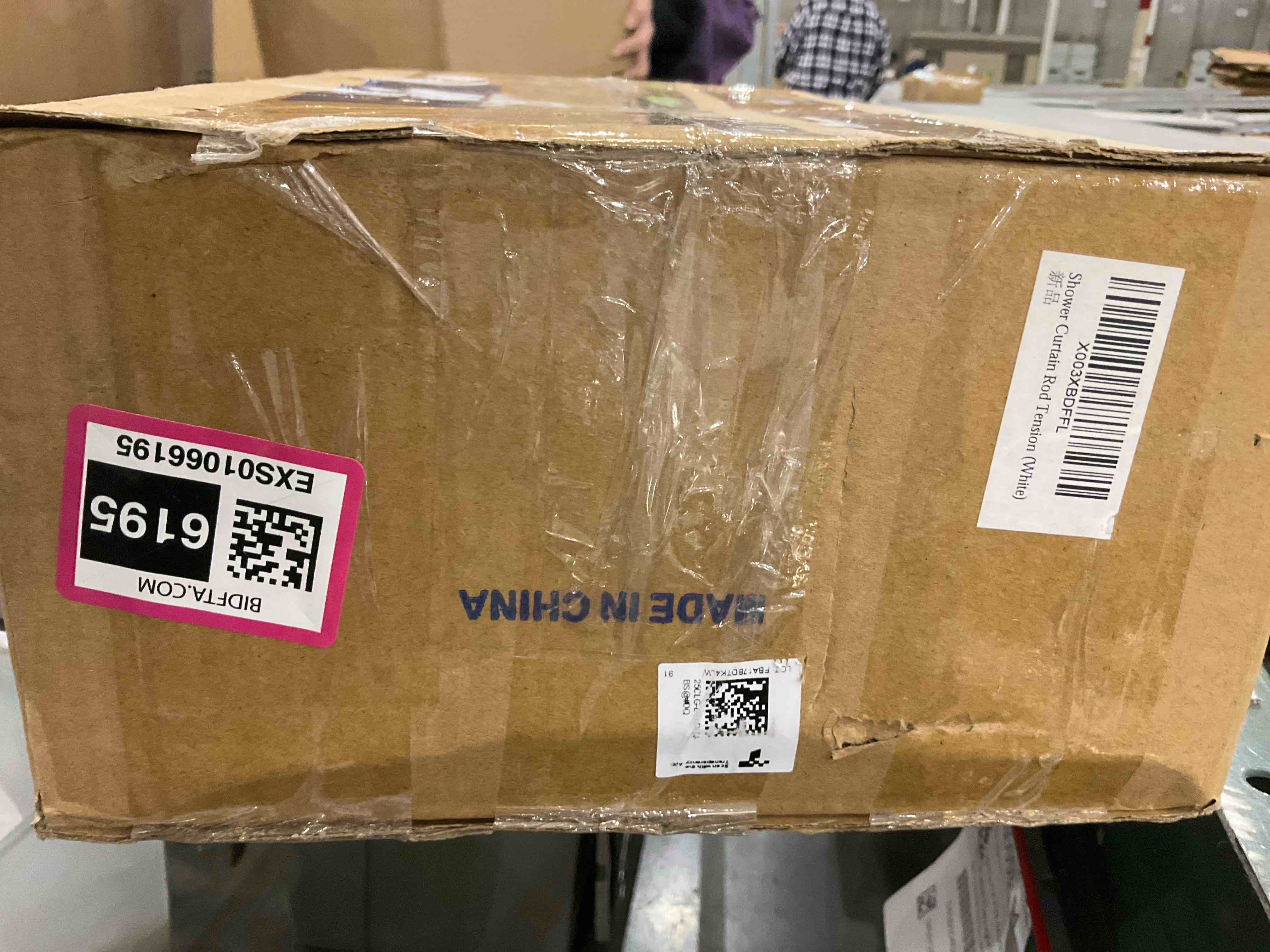 https://s3.amazonaws.com/lotting-images-prod/BargainHunt/EXS01066195_1706717043425.jpeg