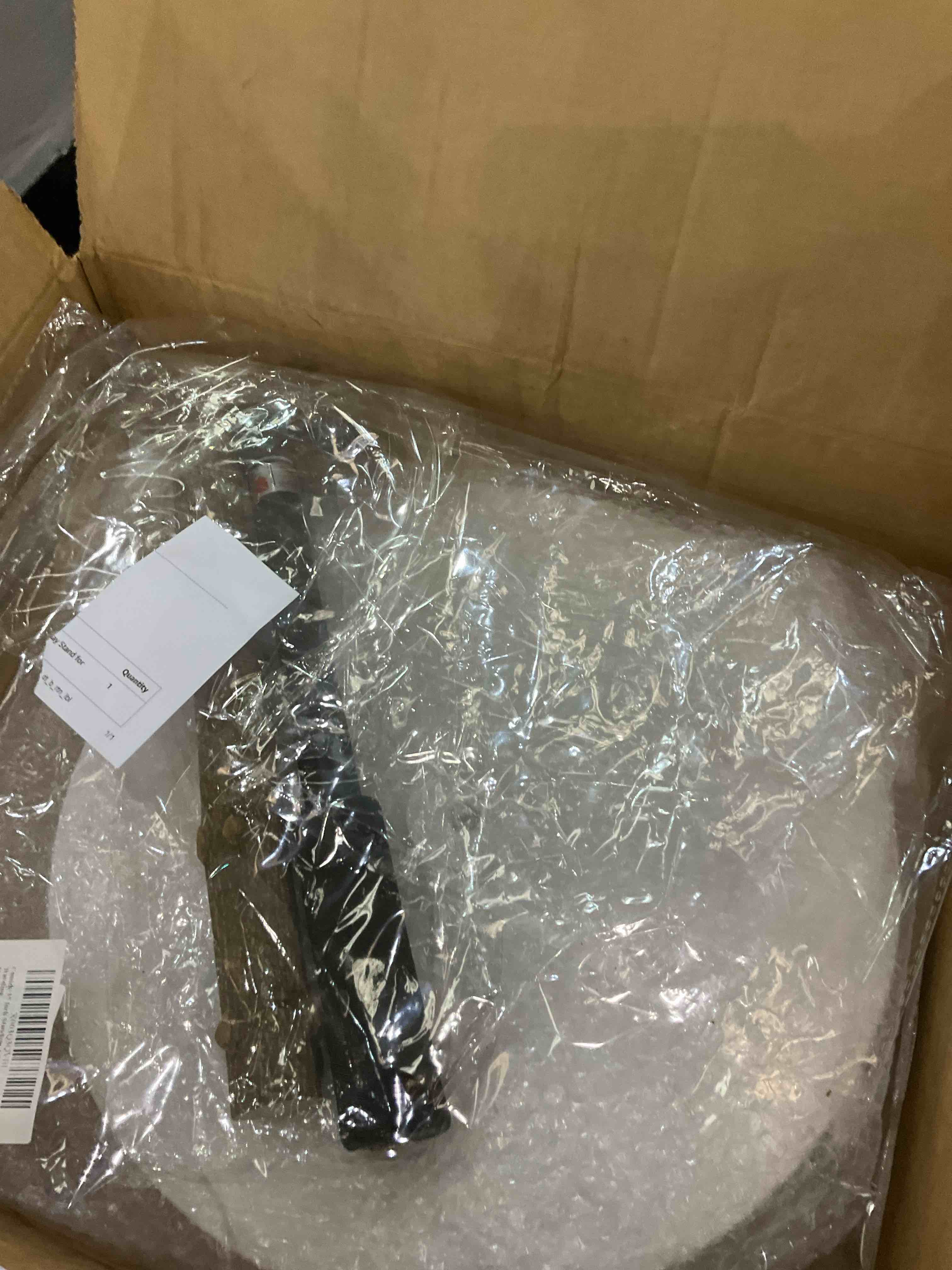 https://s3.amazonaws.com/lotting-images-prod/BargainHunt/EXS01066672_1706712966900.jpeg