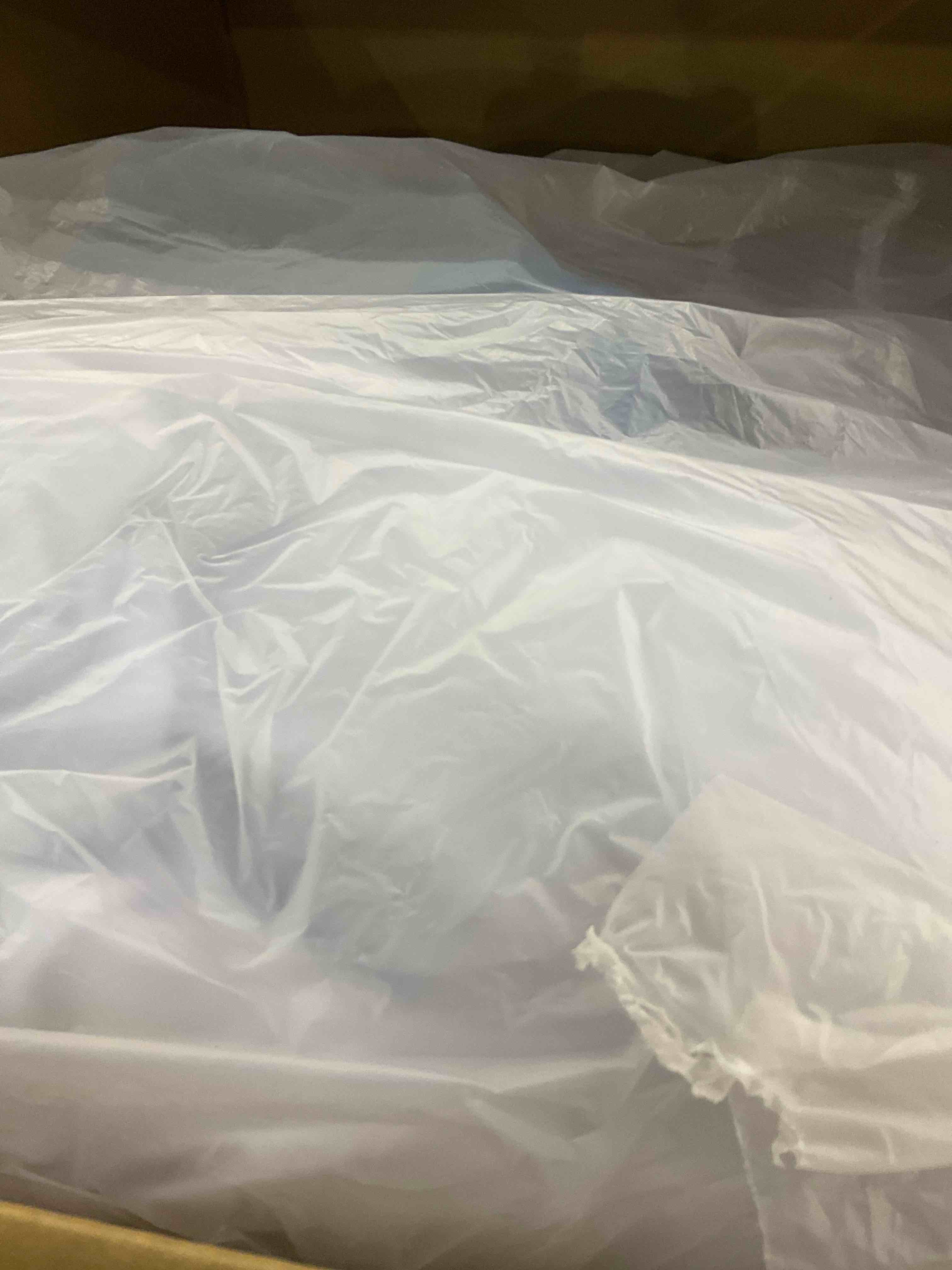 https://s3.amazonaws.com/lotting-images-prod/BargainHunt/EXS01066900_1707136792518.jpeg