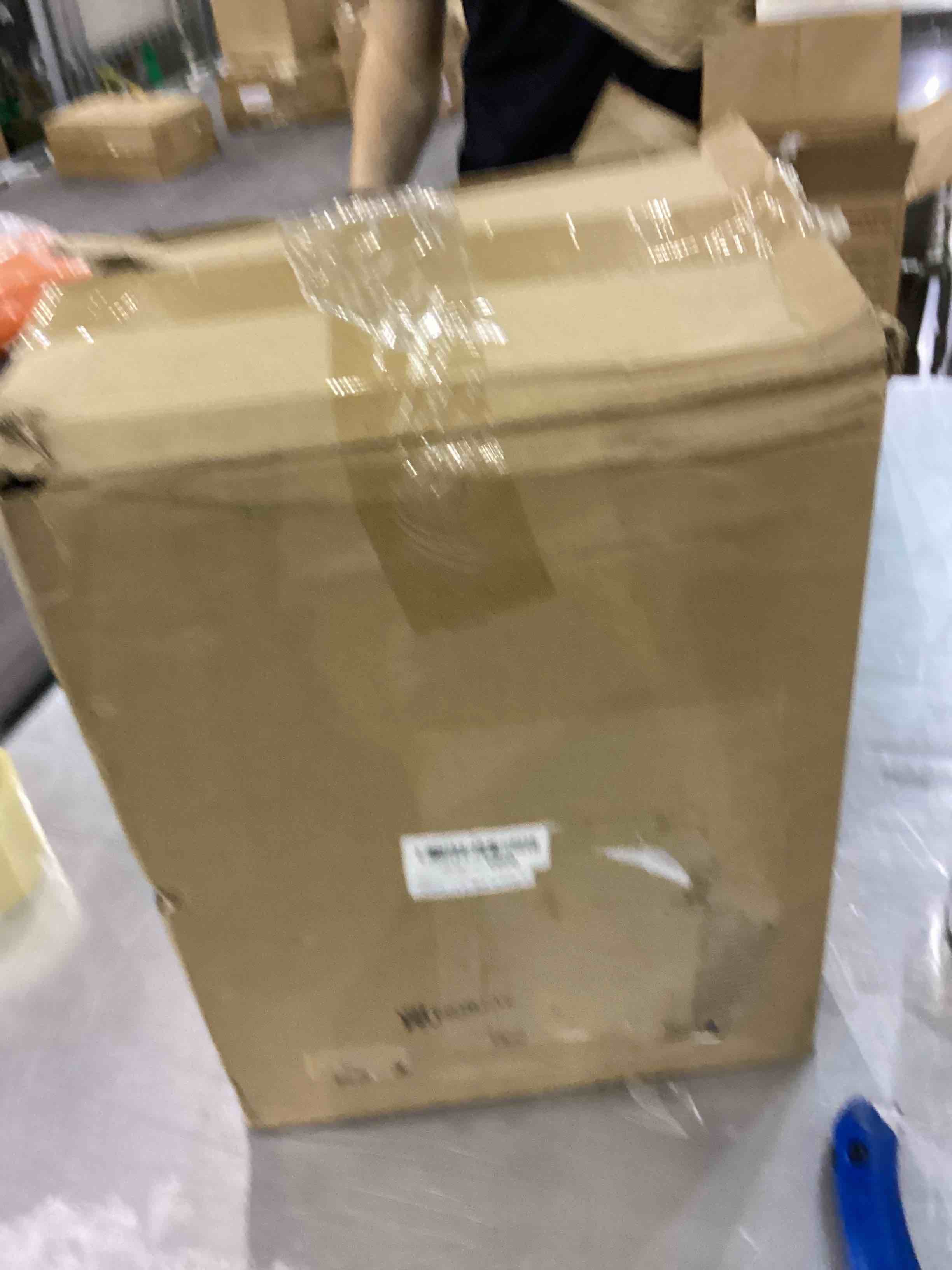 https://s3.amazonaws.com/lotting-images-prod/BargainHunt/EXS01067076_1706706474035.jpeg