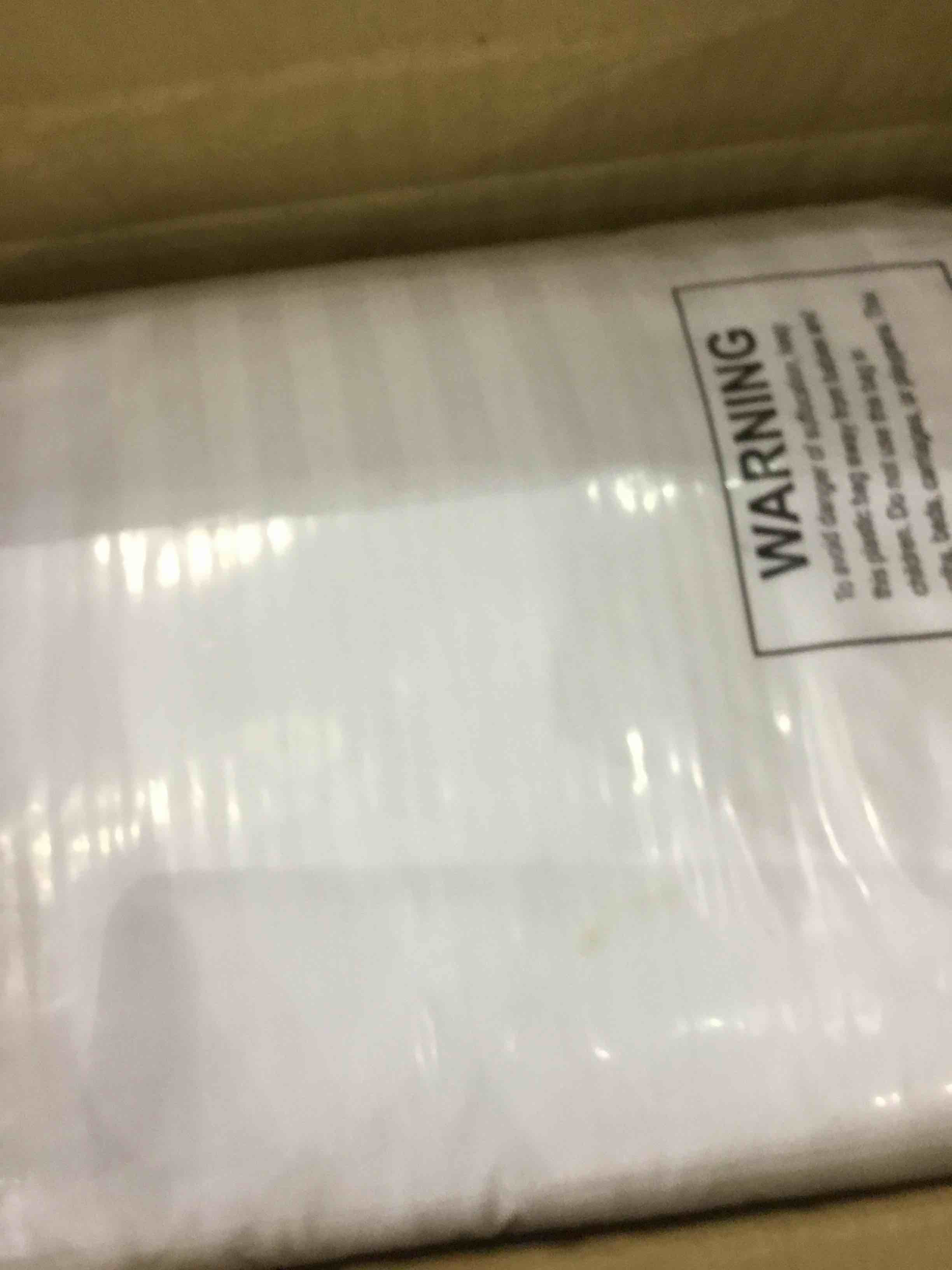 https://s3.amazonaws.com/lotting-images-prod/BargainHunt/EXS01067083_1706708704760.jpeg