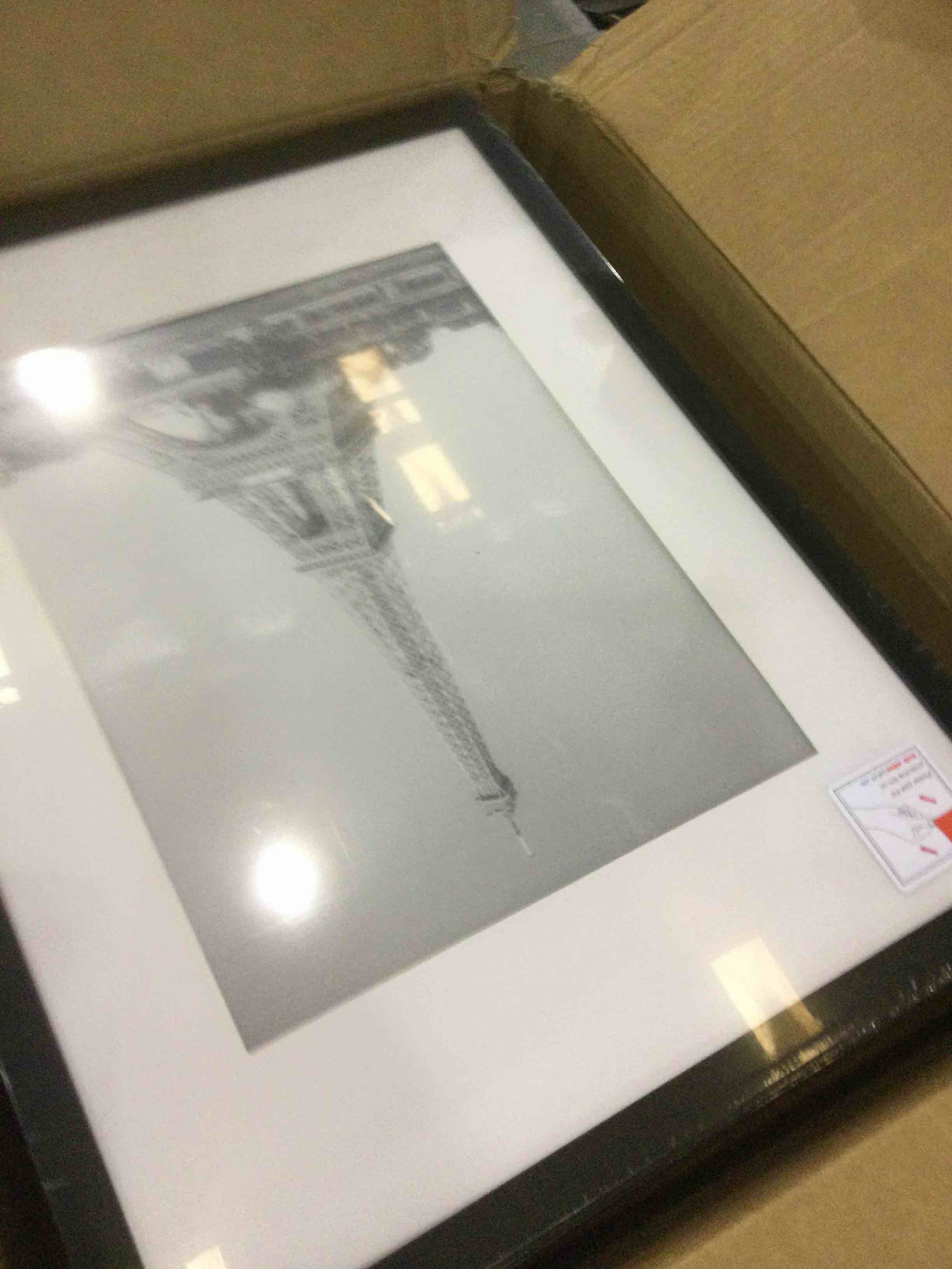 https://s3.amazonaws.com/lotting-images-prod/BargainHunt/EXS01068166_1707421278778.jpeg