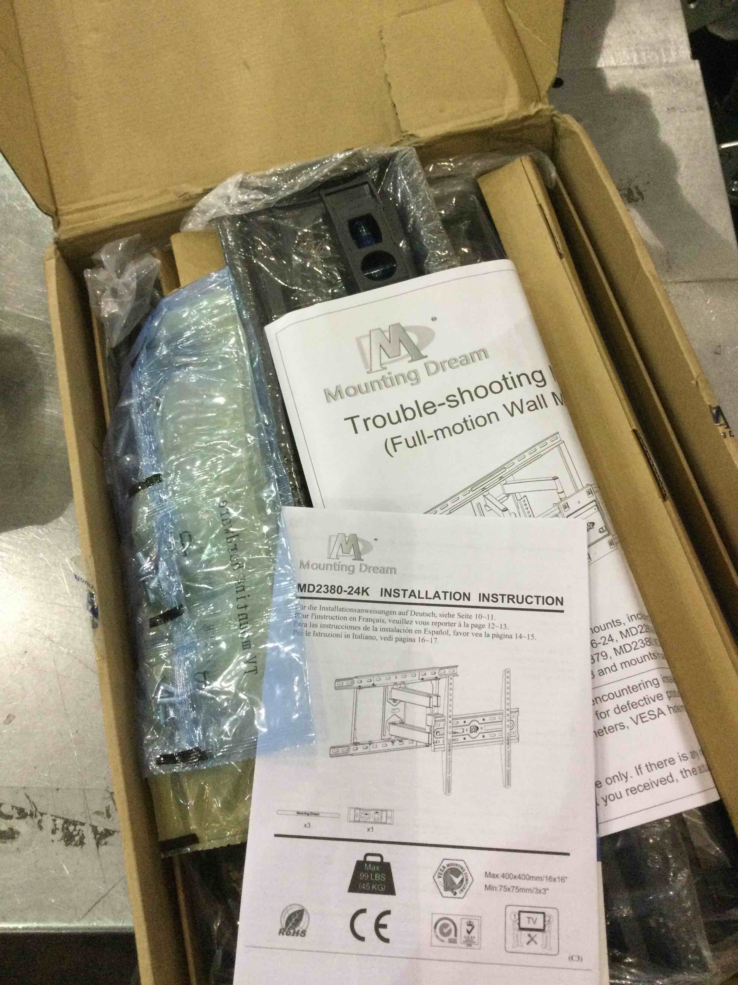 https://s3.amazonaws.com/lotting-images-prod/BargainHunt/EXS01068342_1707504622642.jpeg