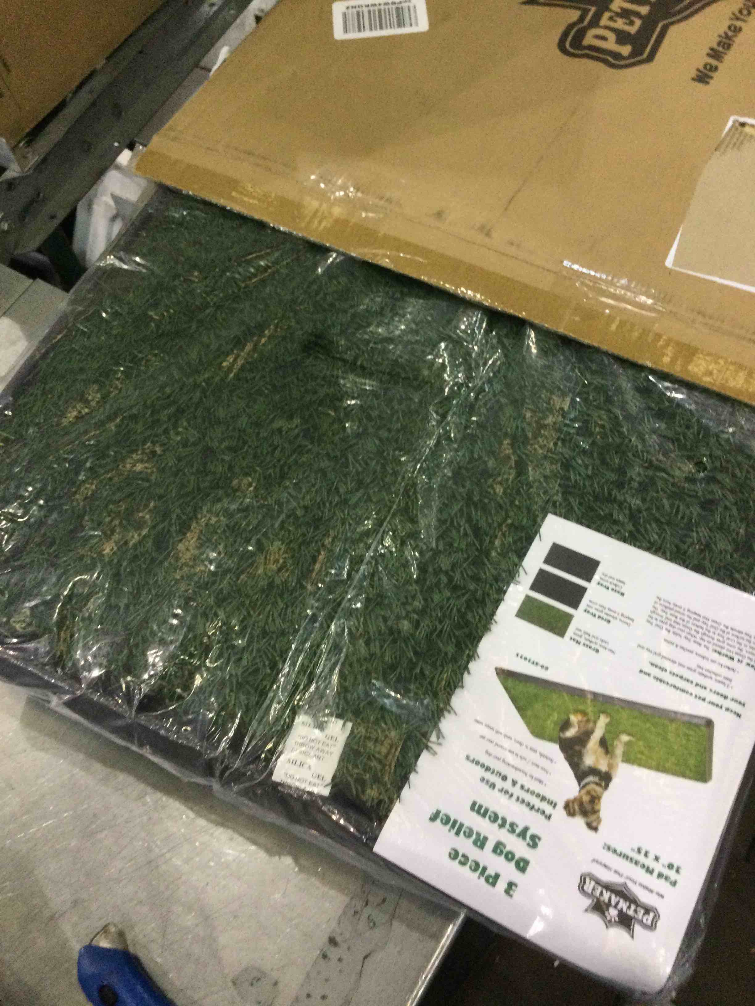 https://s3.amazonaws.com/lotting-images-prod/BargainHunt/EXS01068465_1707751604712.jpeg