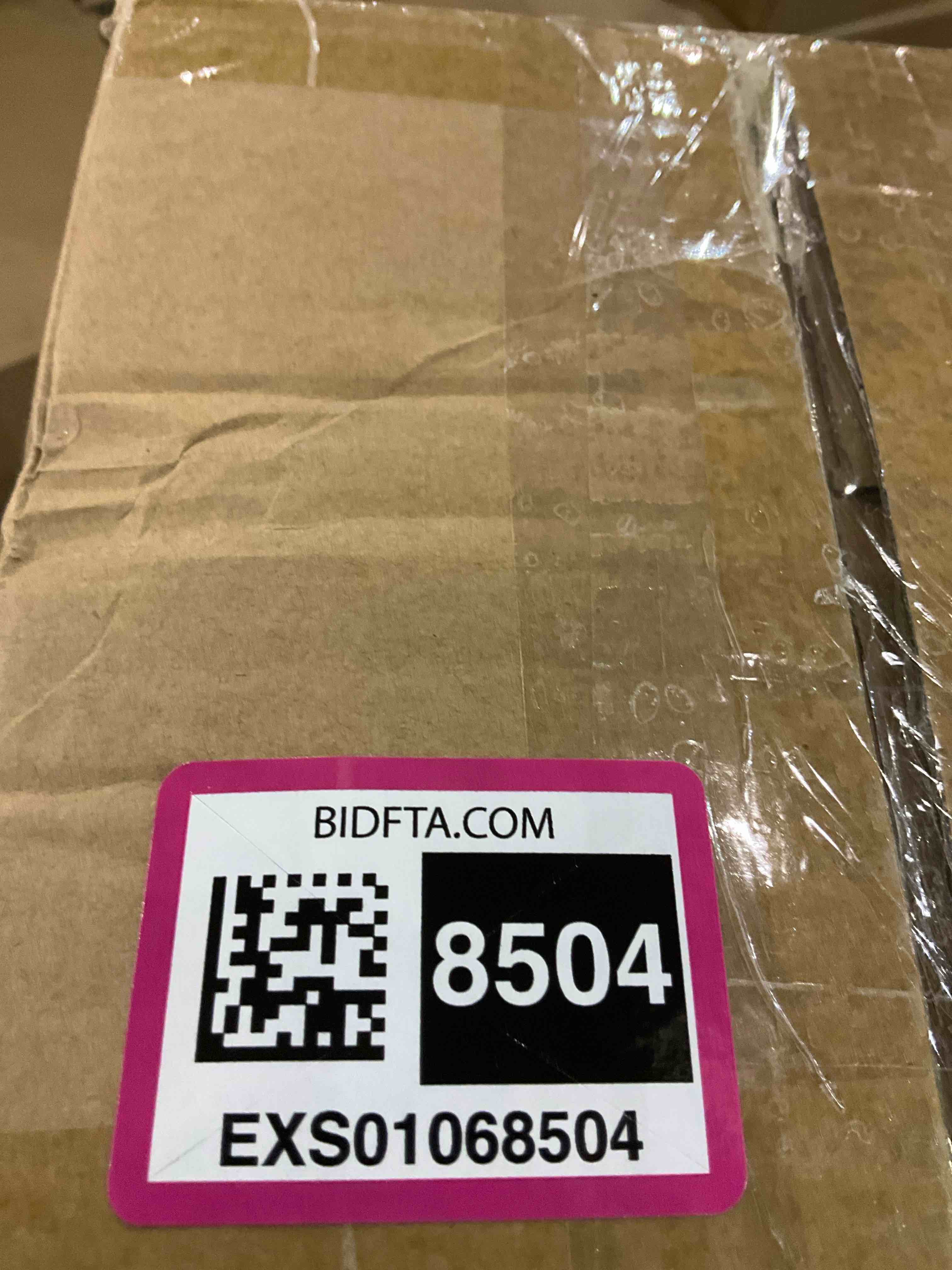 https://s3.amazonaws.com/lotting-images-prod/BargainHunt/EXS01068504_1709298893428.jpeg