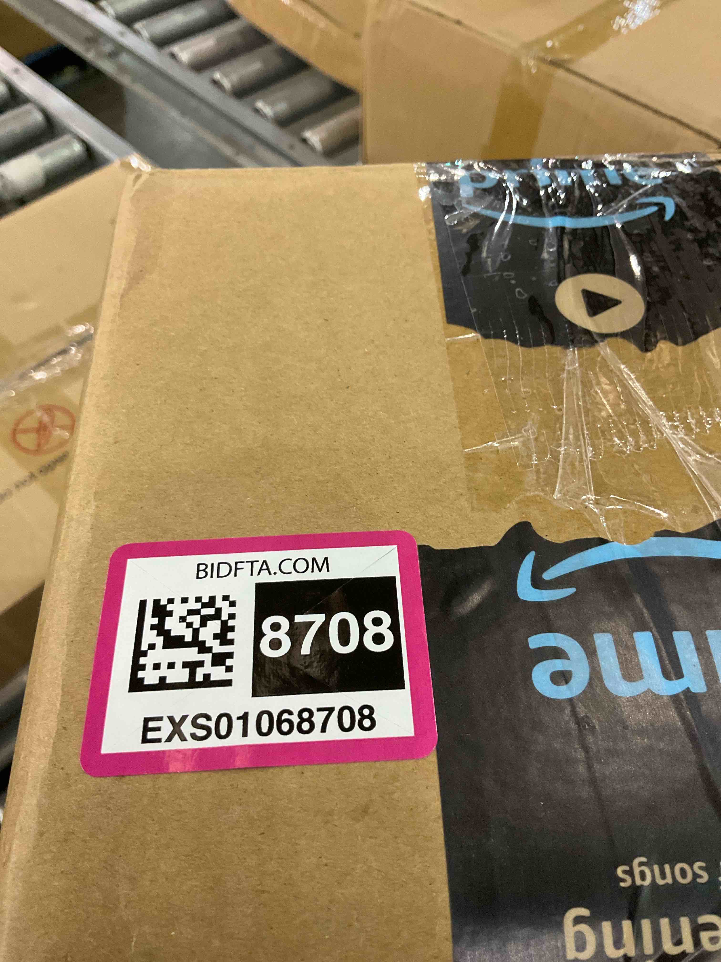 https://s3.amazonaws.com/lotting-images-prod/BargainHunt/EXS01068708_1709645015271.jpeg