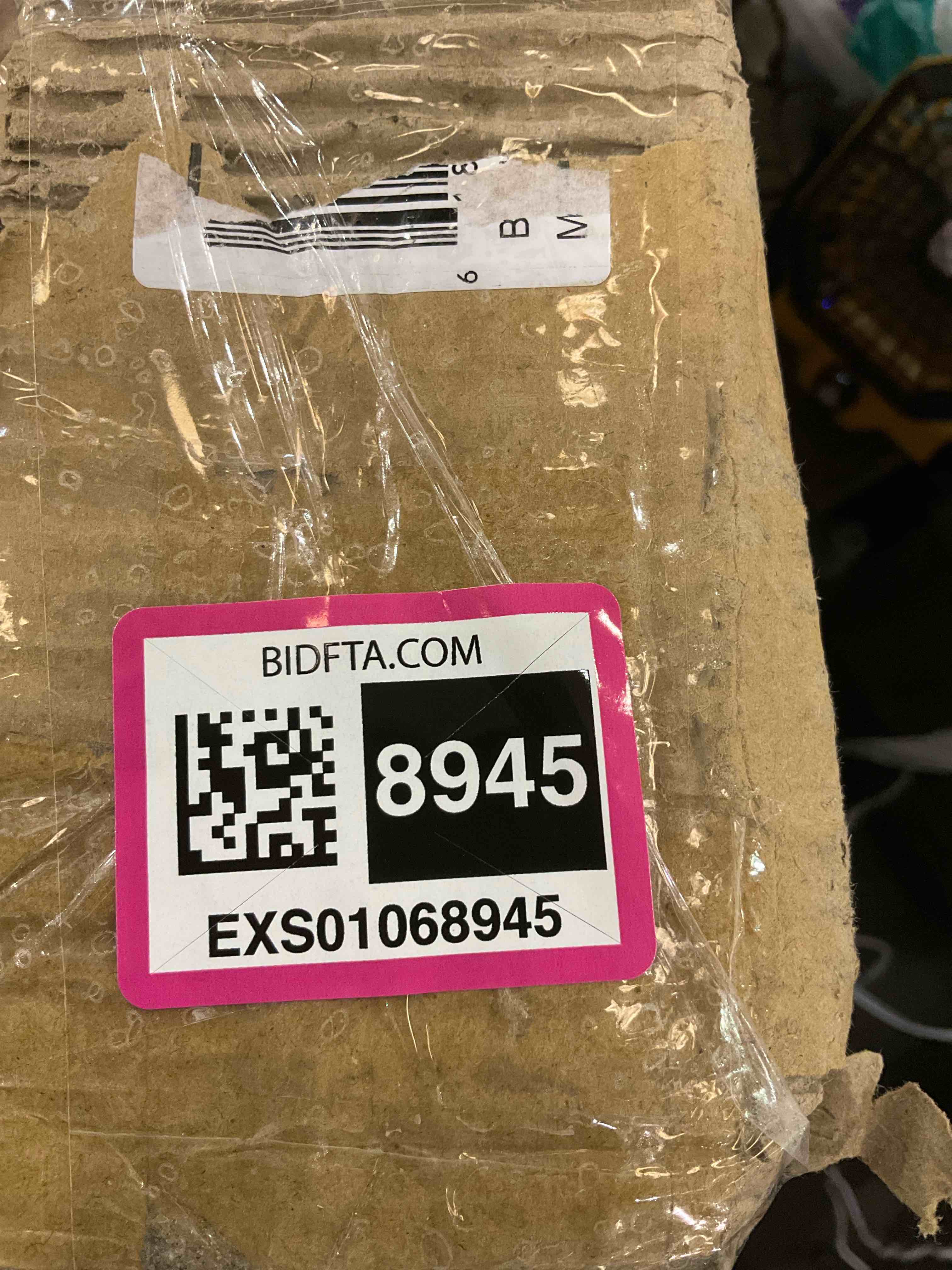 https://s3.amazonaws.com/lotting-images-prod/BargainHunt/EXS01068945_1709741630493.jpeg