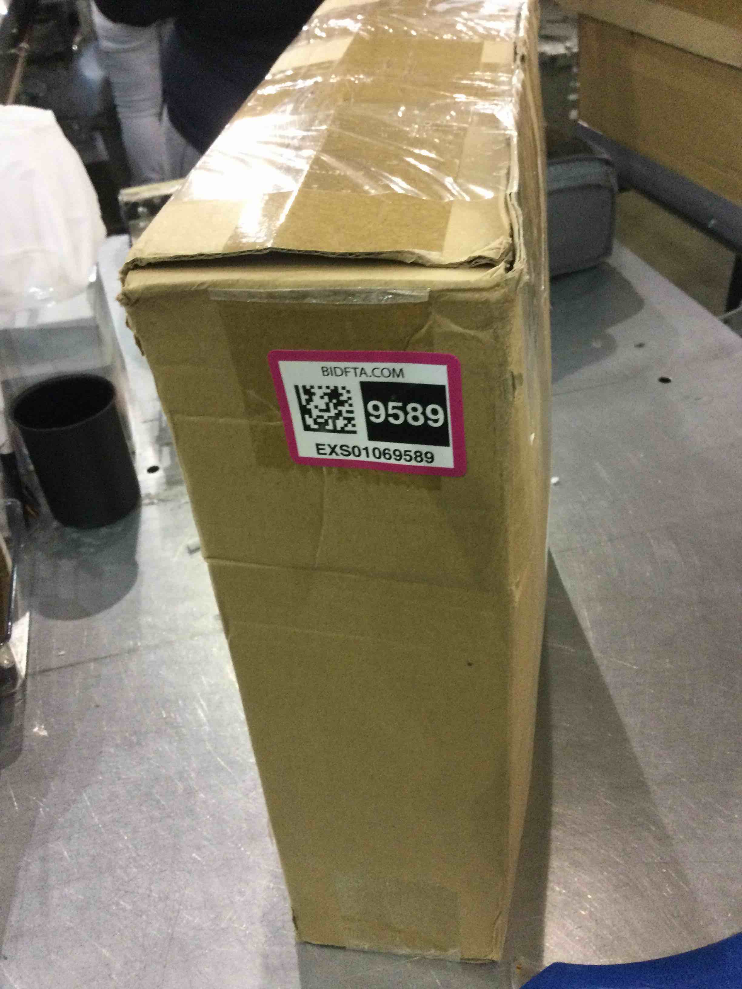 https://s3.amazonaws.com/lotting-images-prod/BargainHunt/EXS01069589_1707222665299.jpeg
