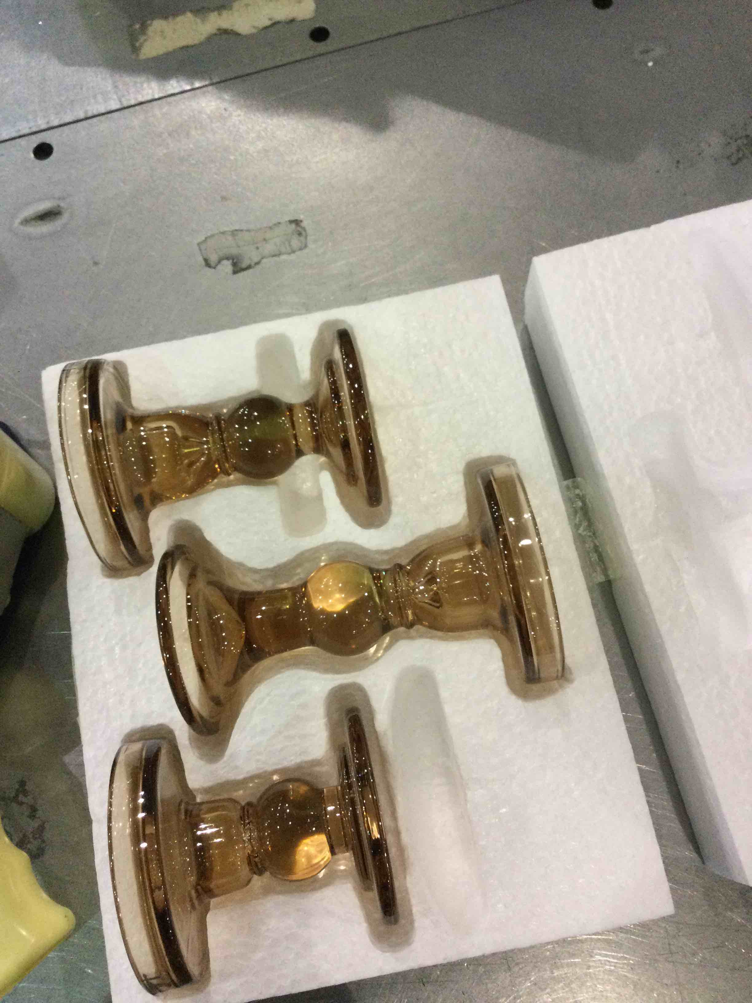 https://s3.amazonaws.com/lotting-images-prod/BargainHunt/EXS01069630_1707226712590.jpeg