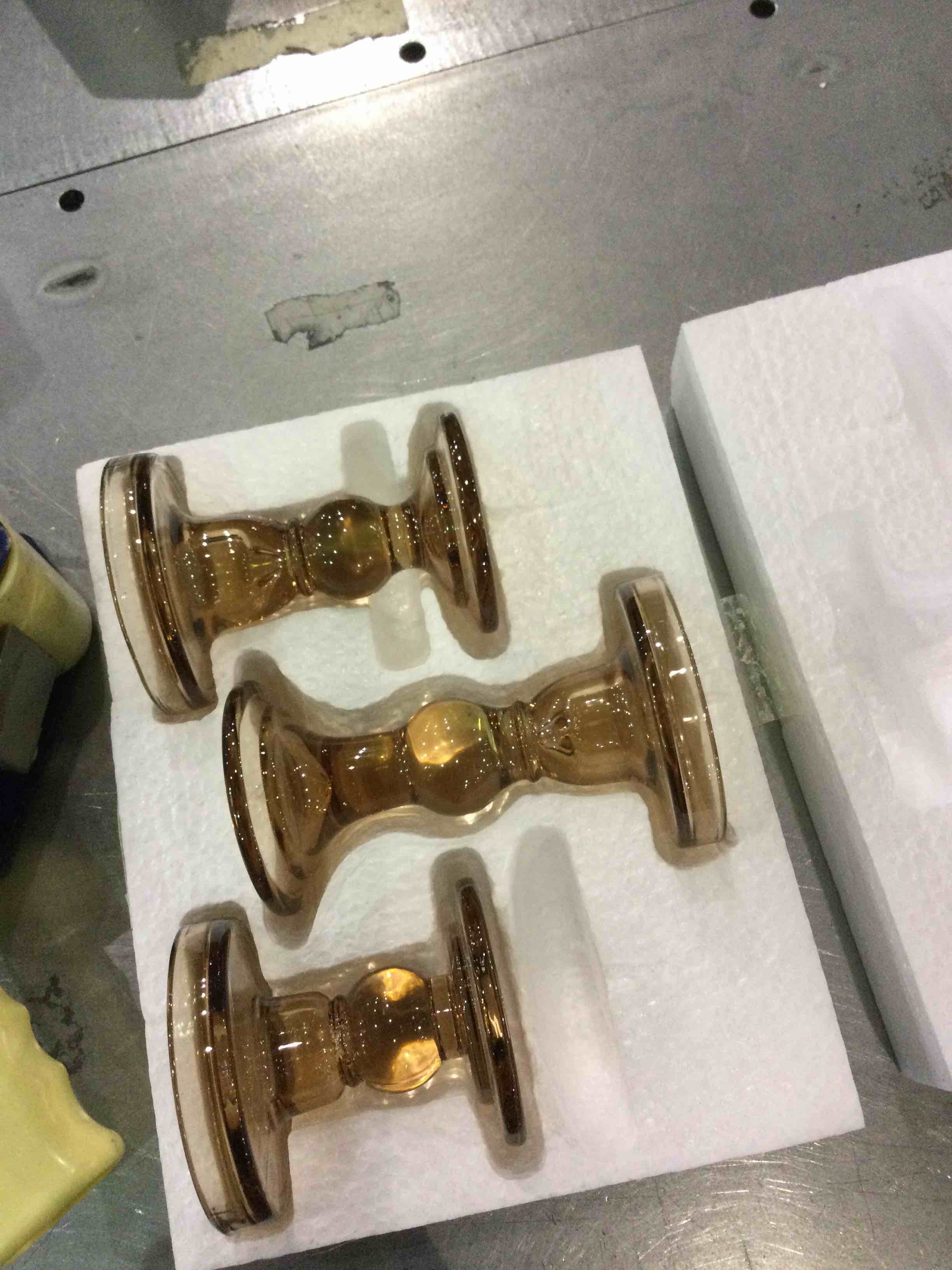 https://s3.amazonaws.com/lotting-images-prod/BargainHunt/EXS01069630_1707226714199.jpeg