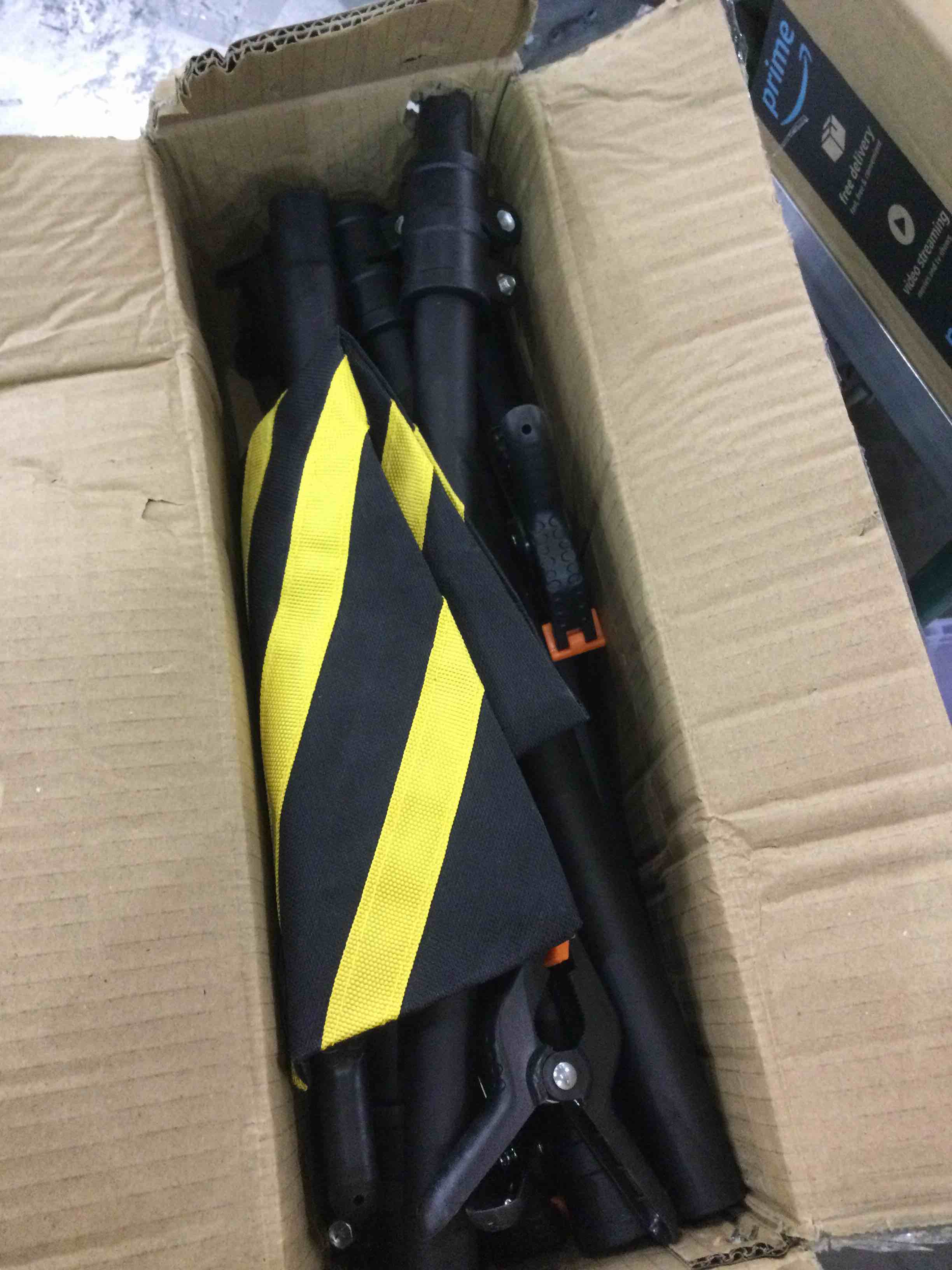 https://s3.amazonaws.com/lotting-images-prod/BargainHunt/EXS01069640_1707229547465.jpeg