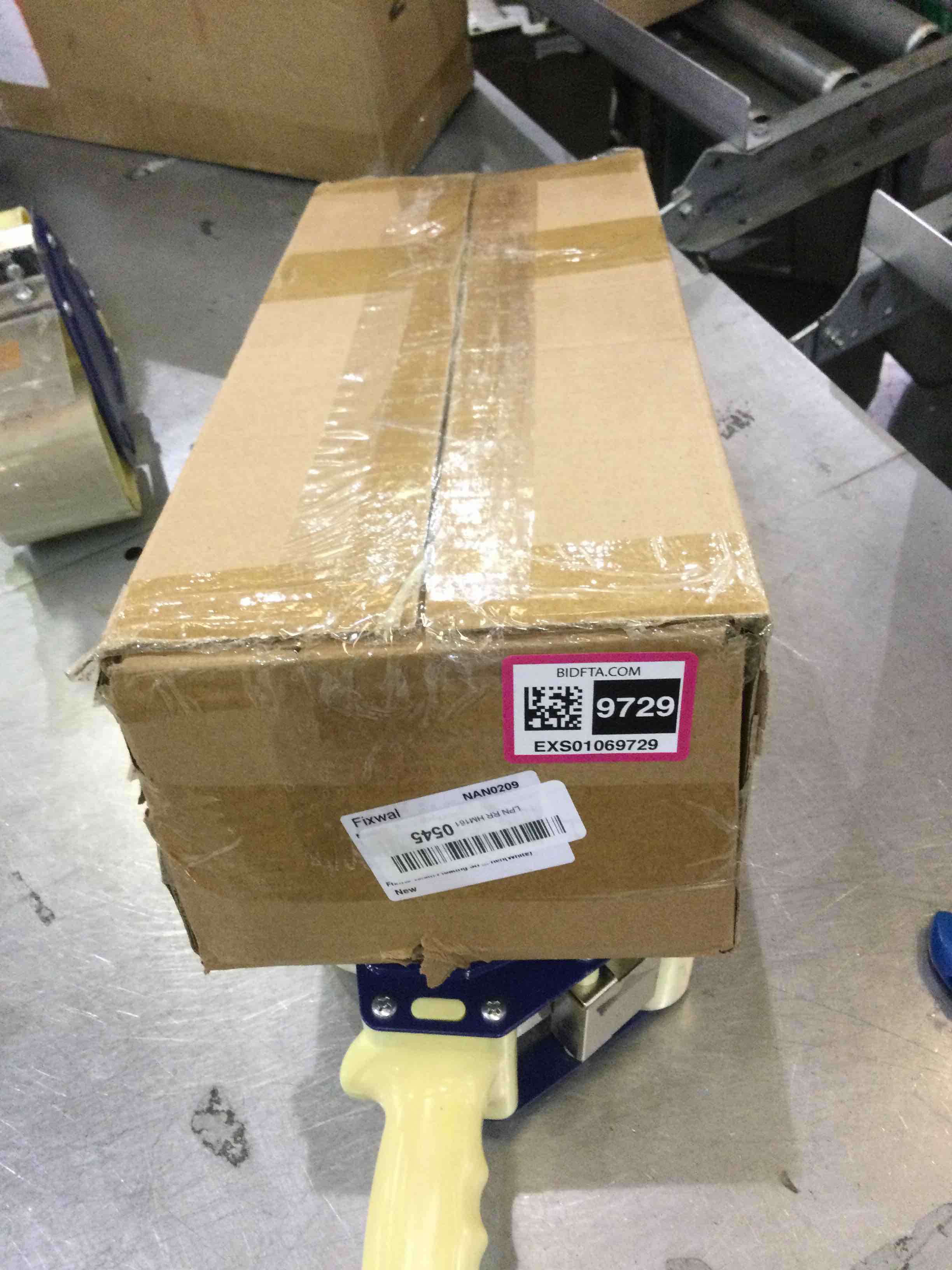 https://s3.amazonaws.com/lotting-images-prod/BargainHunt/EXS01069729_1707243015841.jpeg