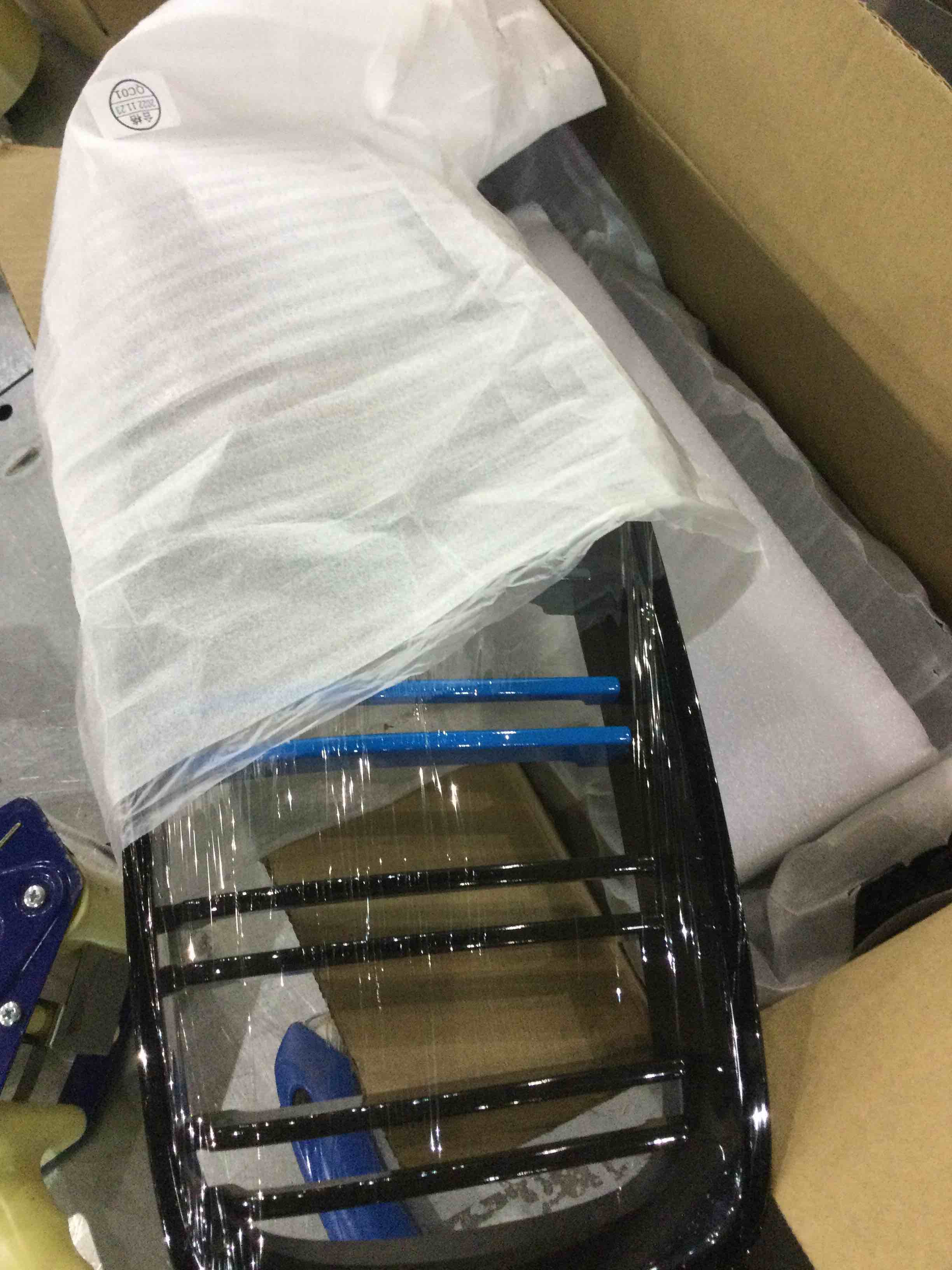 https://s3.amazonaws.com/lotting-images-prod/BargainHunt/EXS01069792_1707308672431.jpeg