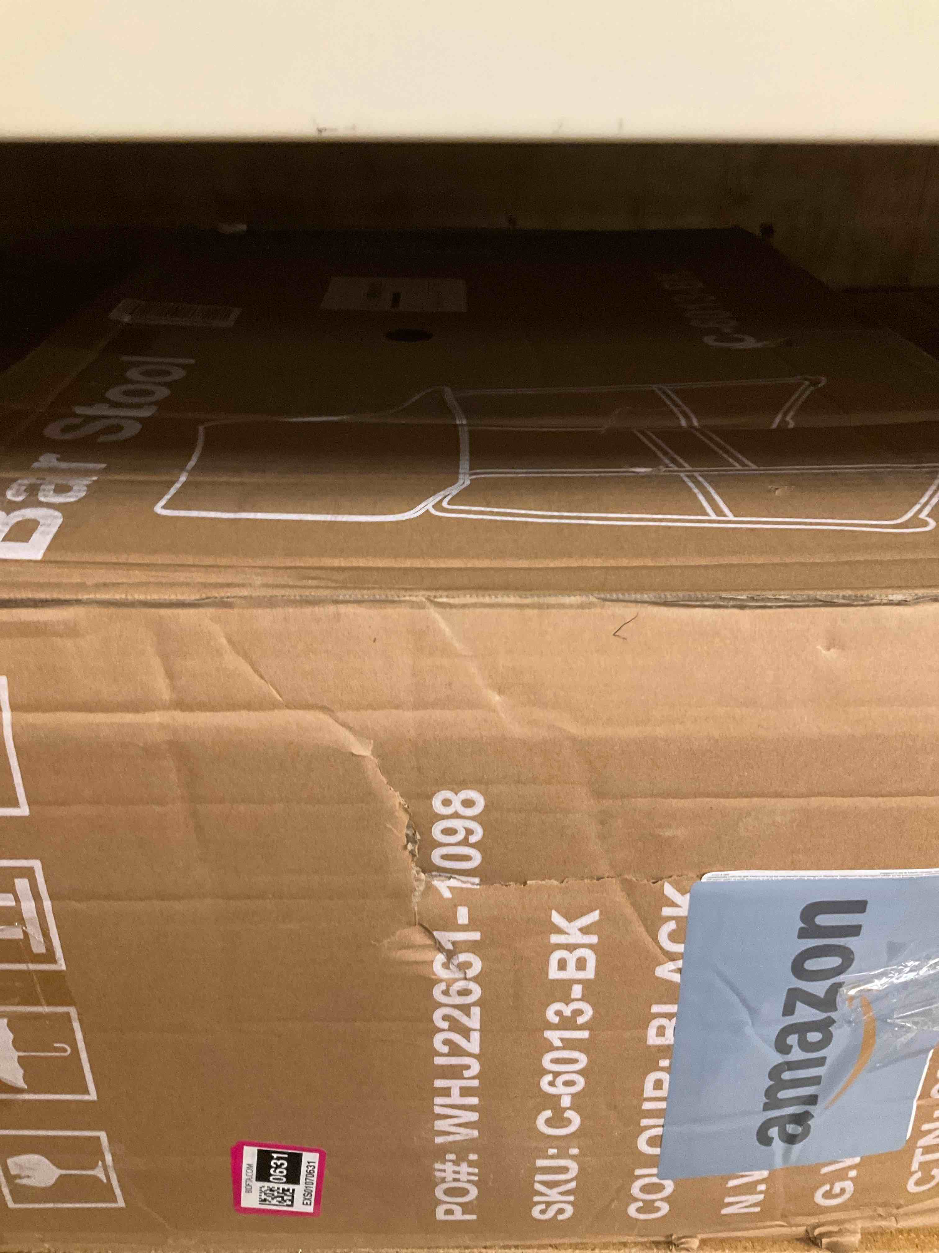 https://s3.amazonaws.com/lotting-images-prod/BargainHunt/EXS01070631_1721670948187.jpeg