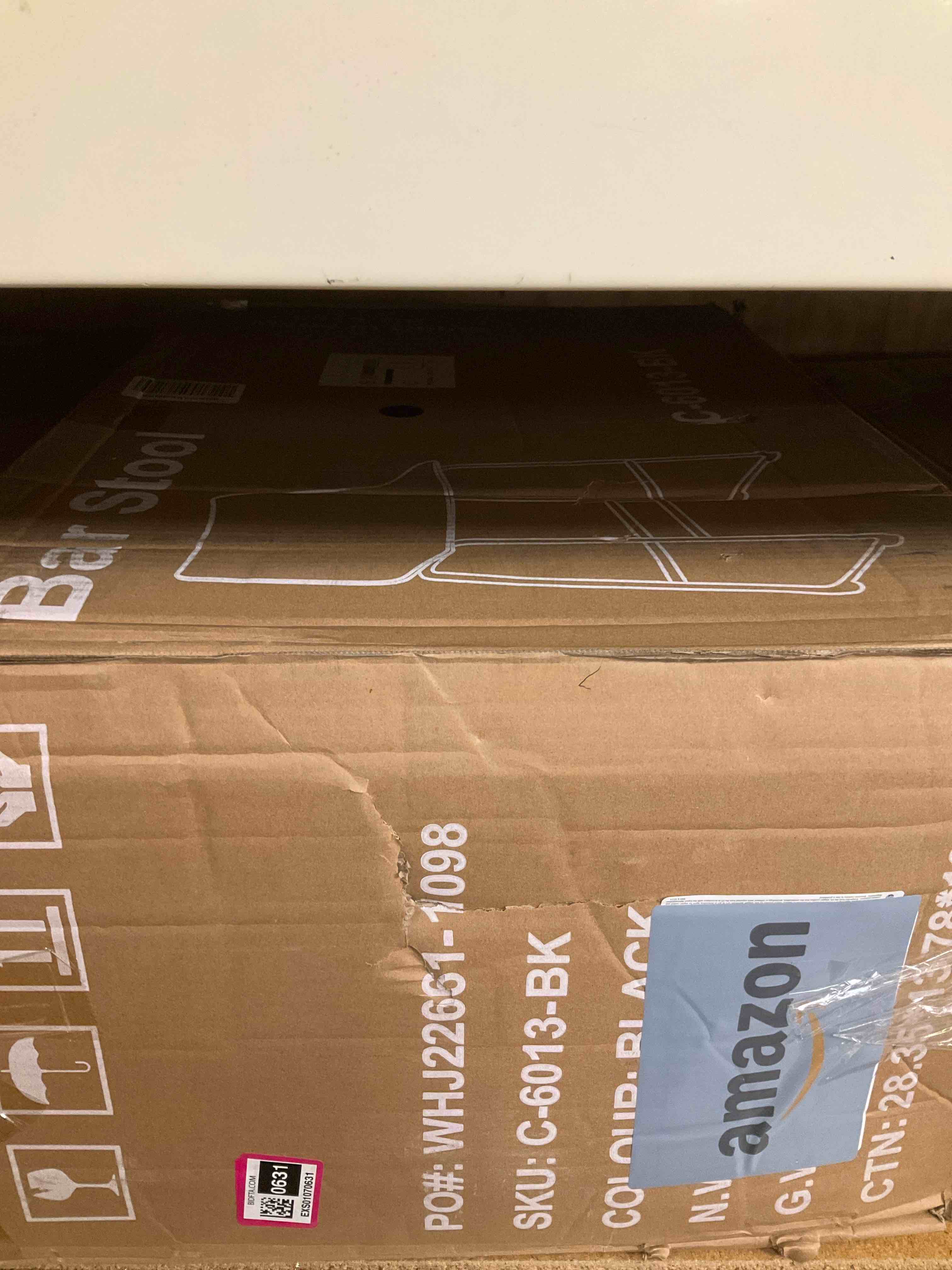 https://s3.amazonaws.com/lotting-images-prod/BargainHunt/EXS01070631_1721670949673.jpeg