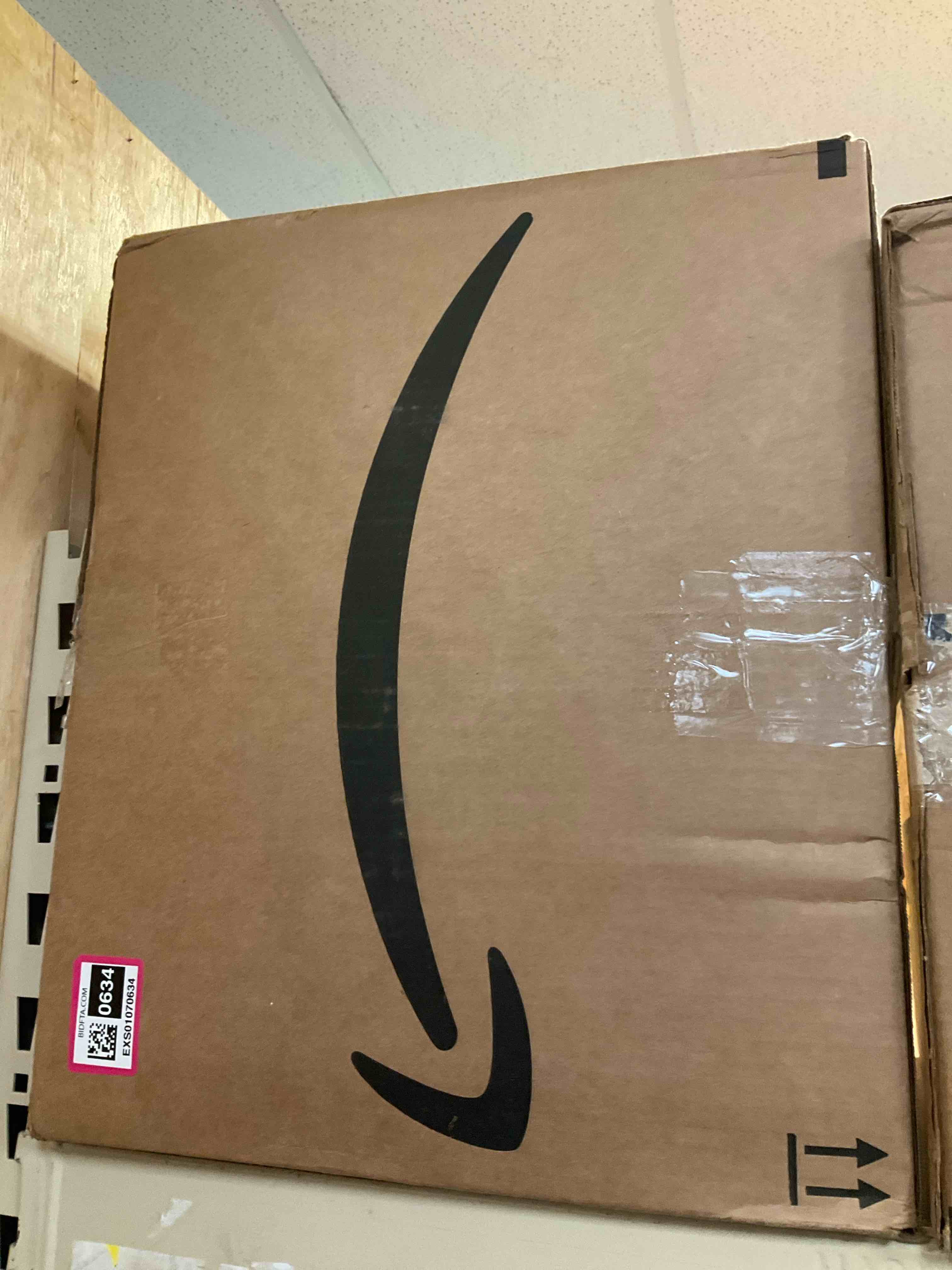 https://s3.amazonaws.com/lotting-images-prod/BargainHunt/EXS01070634_1721670456240.jpeg