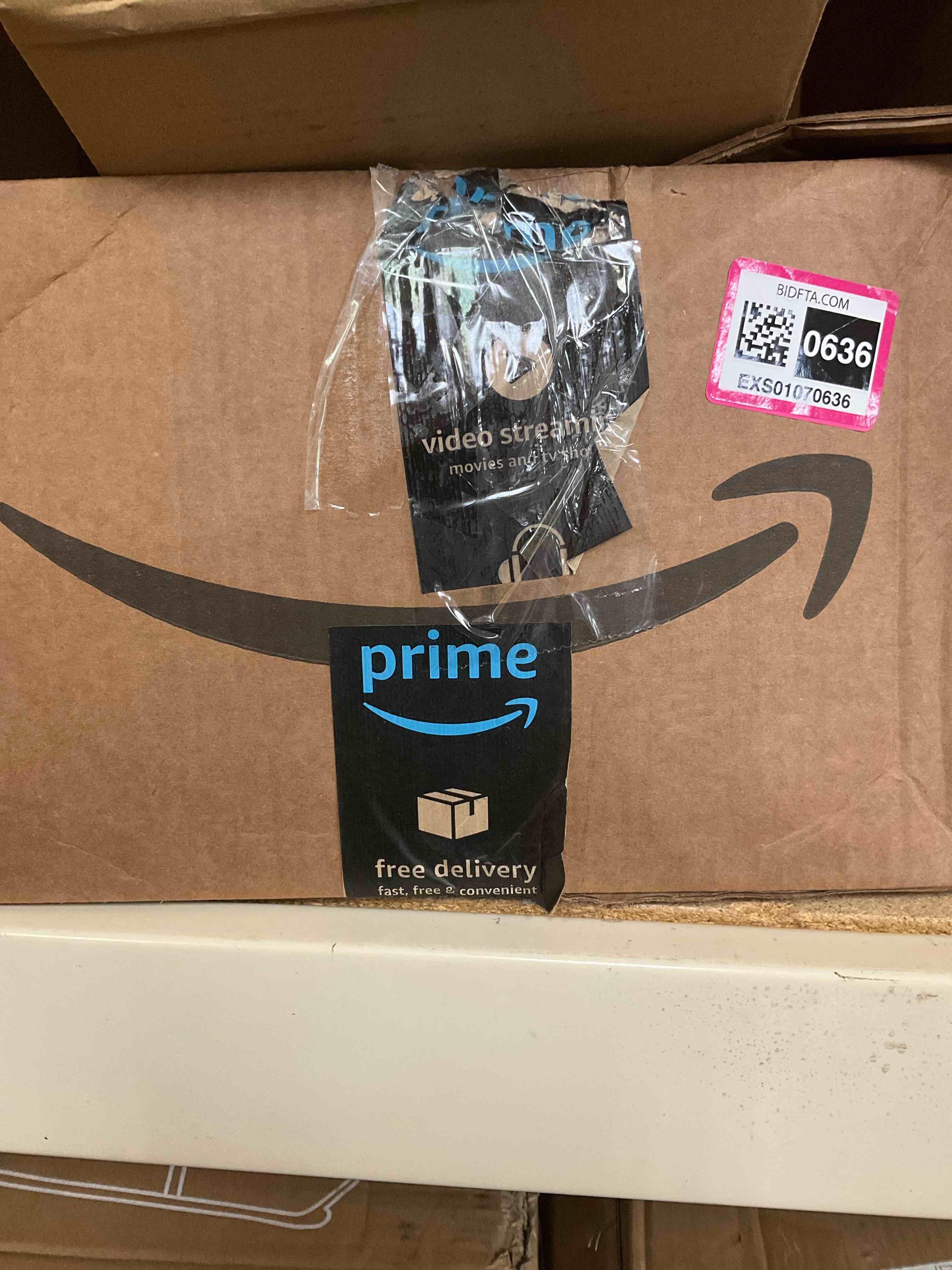 https://s3.amazonaws.com/lotting-images-prod/BargainHunt/EXS01070636_1721670191388.jpeg