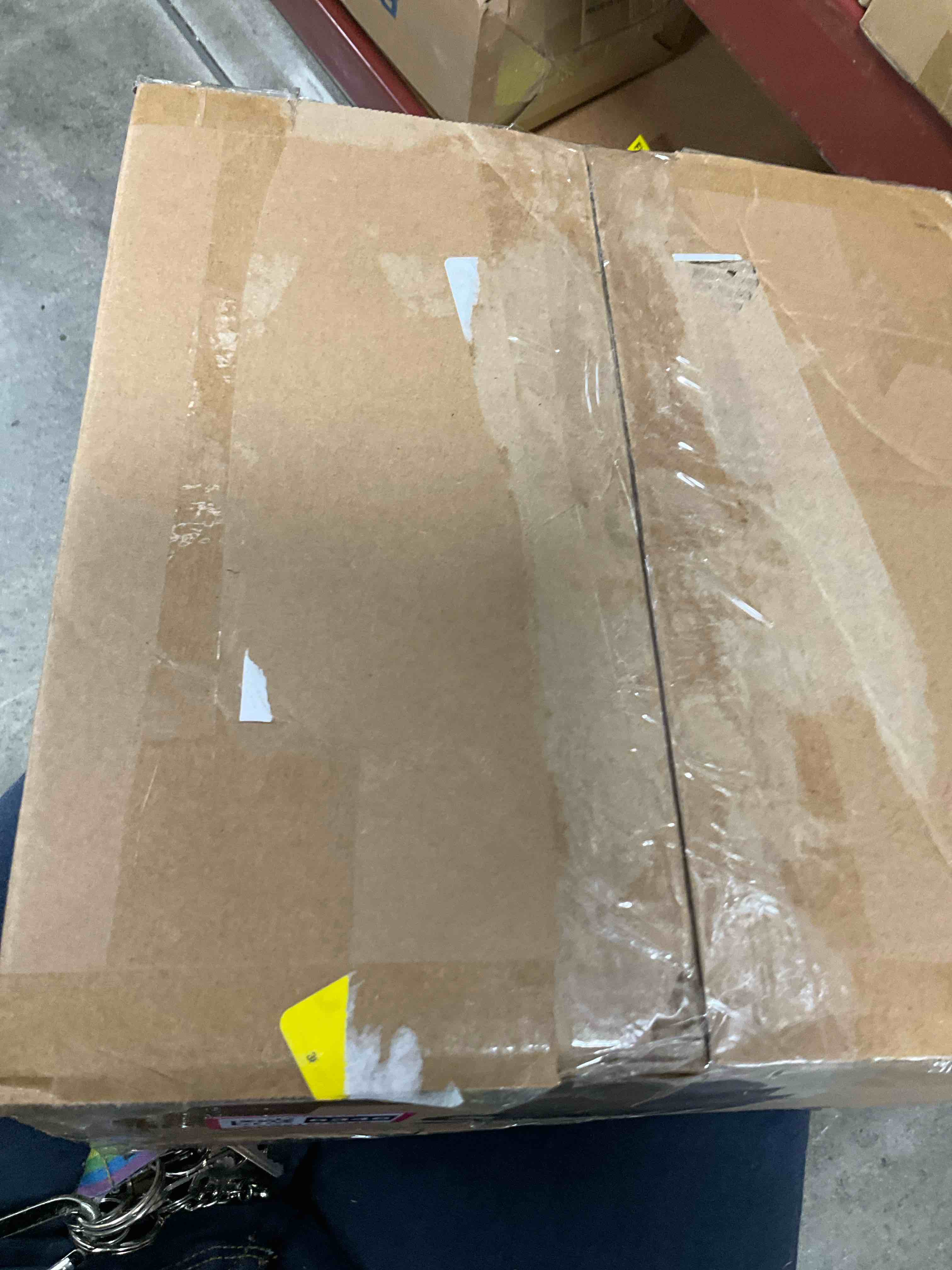 https://s3.amazonaws.com/lotting-images-prod/BargainHunt/EXS01073018_1713376778913.jpeg