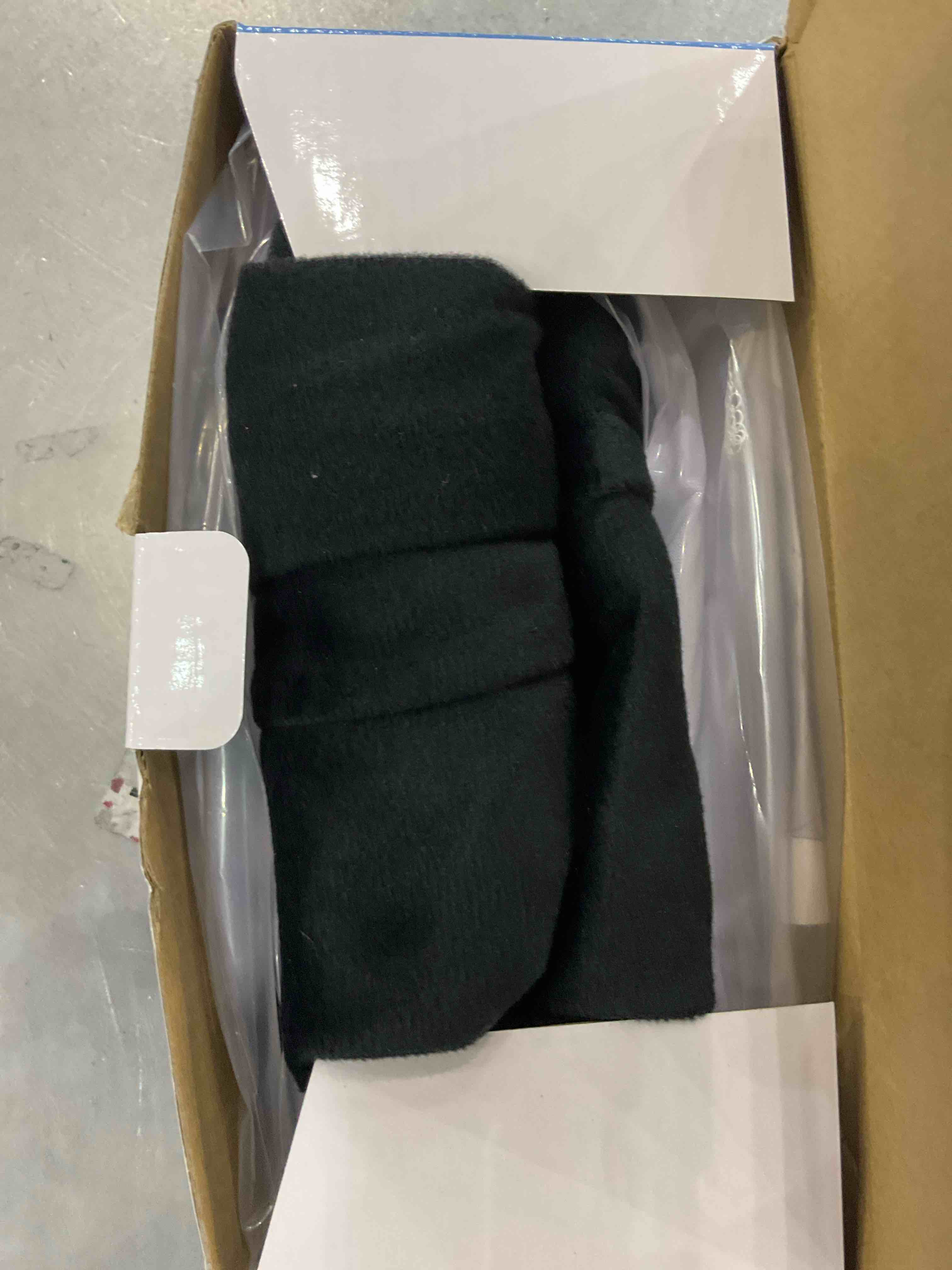 https://s3.amazonaws.com/lotting-images-prod/BargainHunt/EXS01078516_1709037618624.jpeg