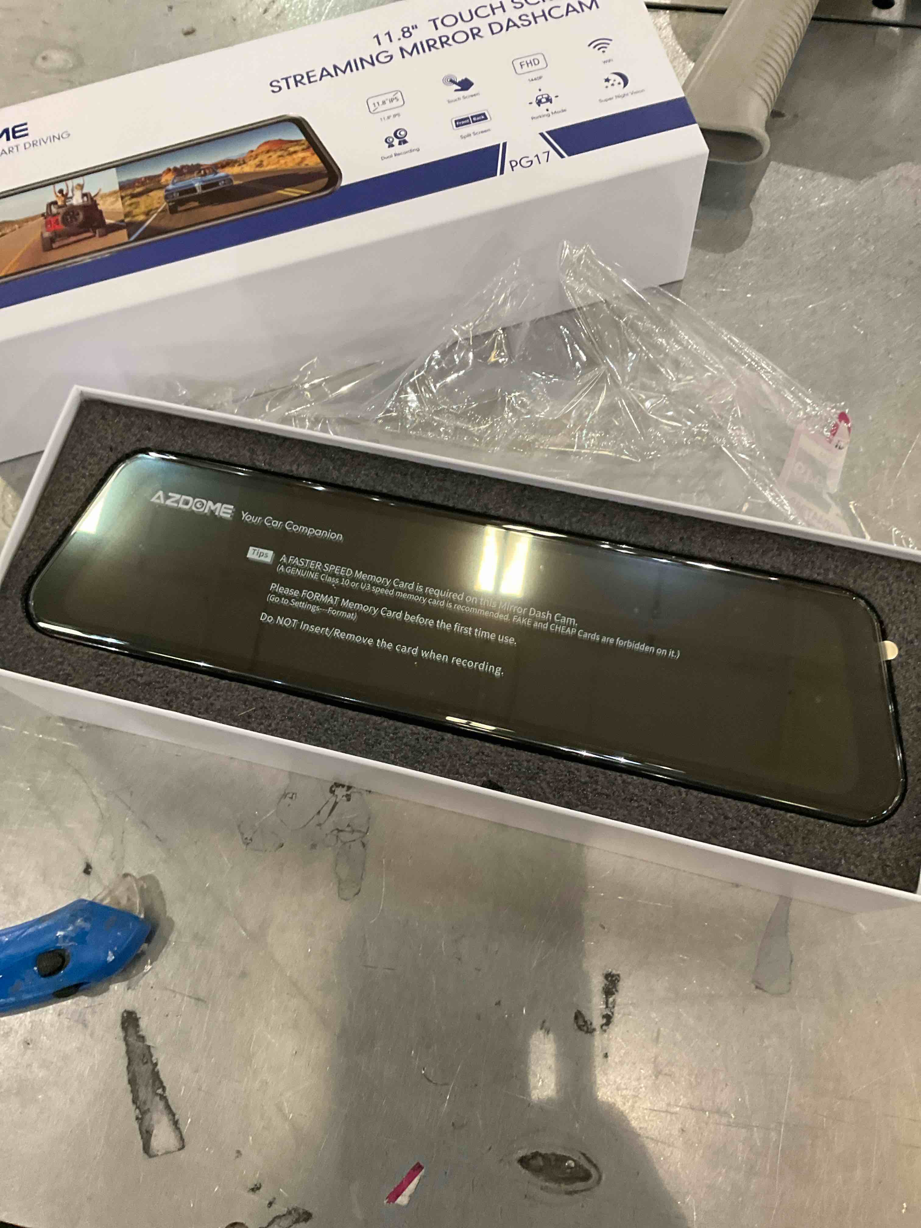https://s3.amazonaws.com/lotting-images-prod/BargainHunt/EXS01078917_1710252365255.jpeg