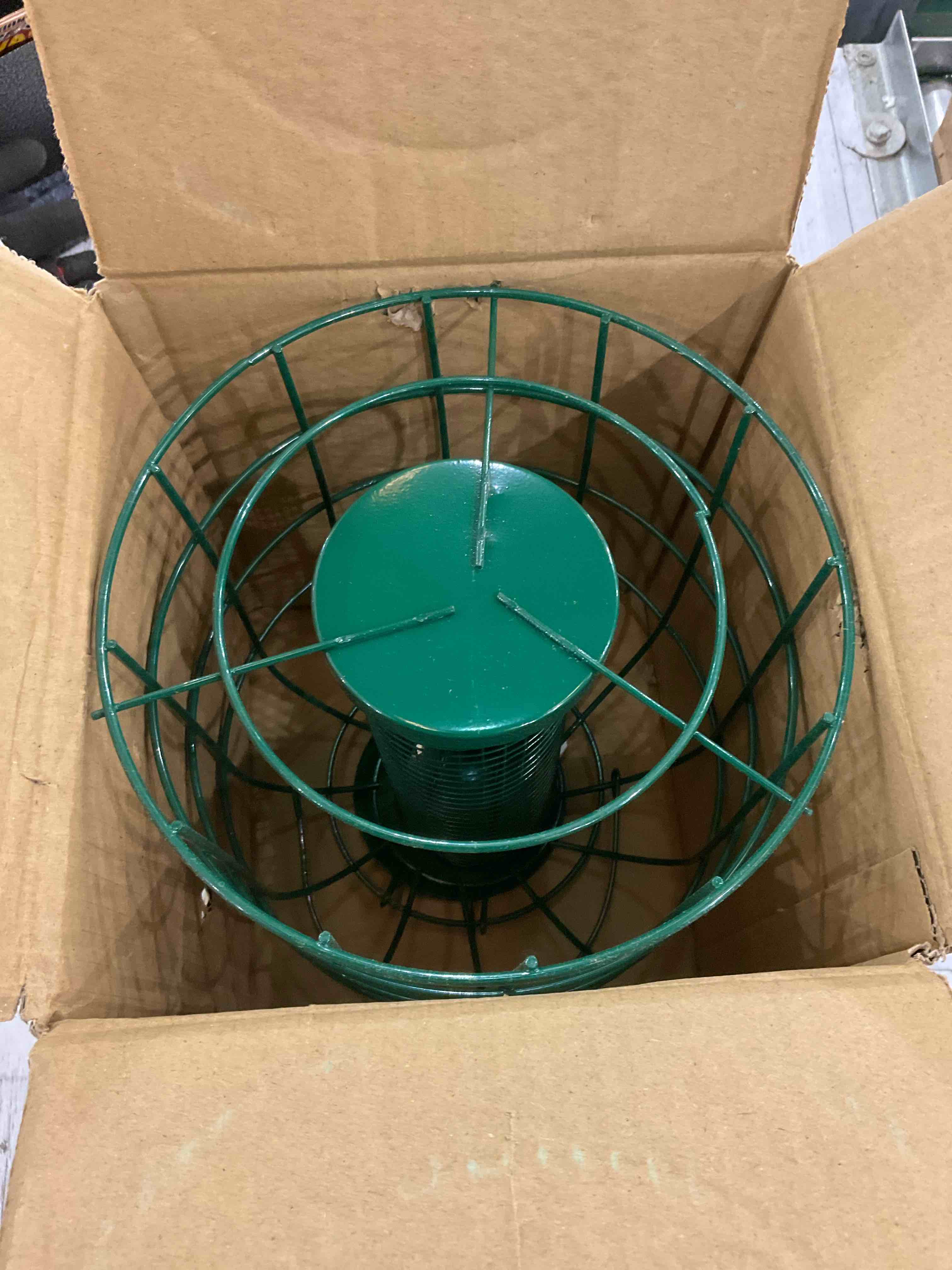 https://s3.amazonaws.com/lotting-images-prod/BargainHunt/EXS01079304_1706627273859.jpeg