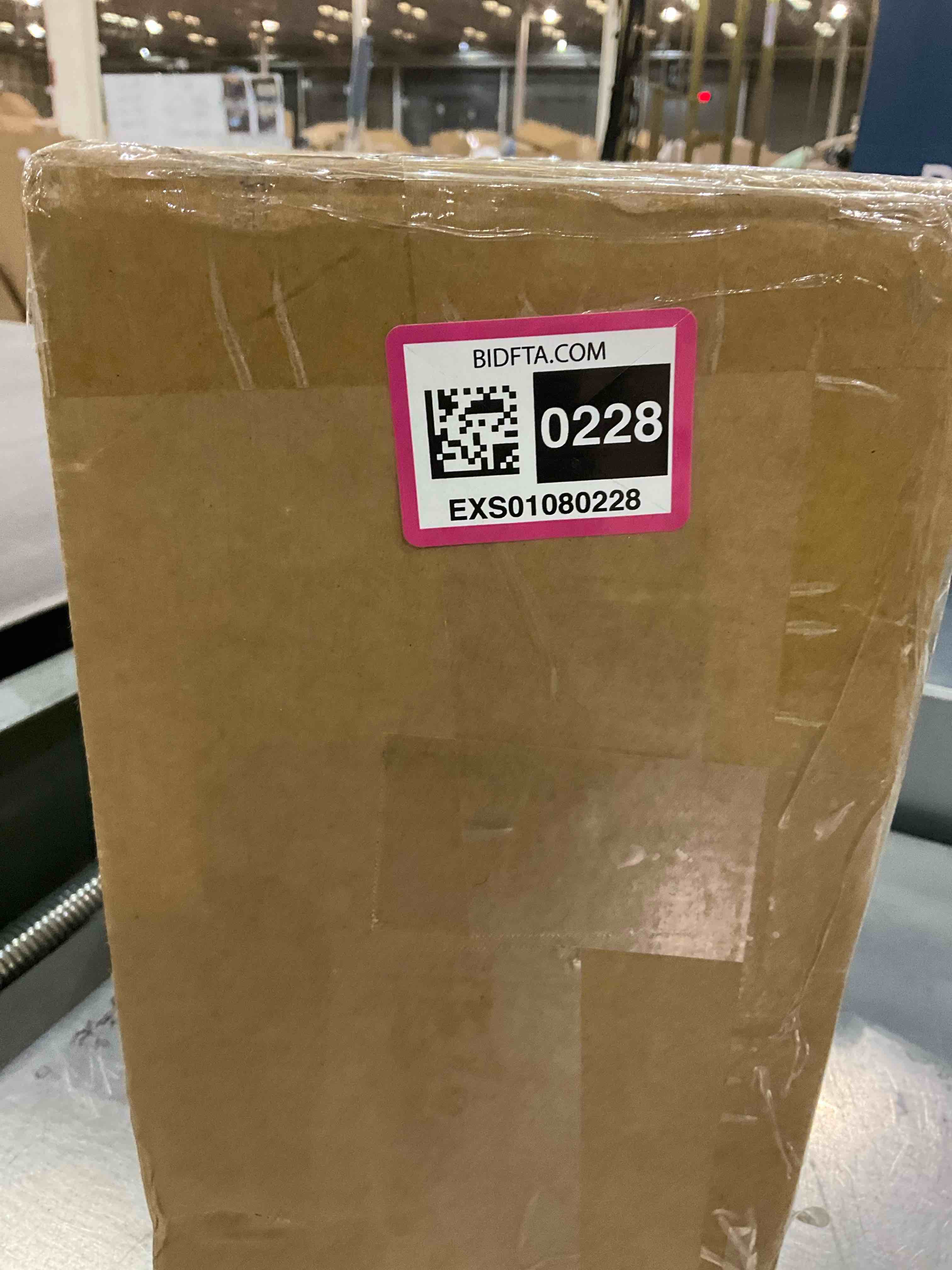 https://s3.amazonaws.com/lotting-images-prod/BargainHunt/EXS01080228_1707920975646.jpeg