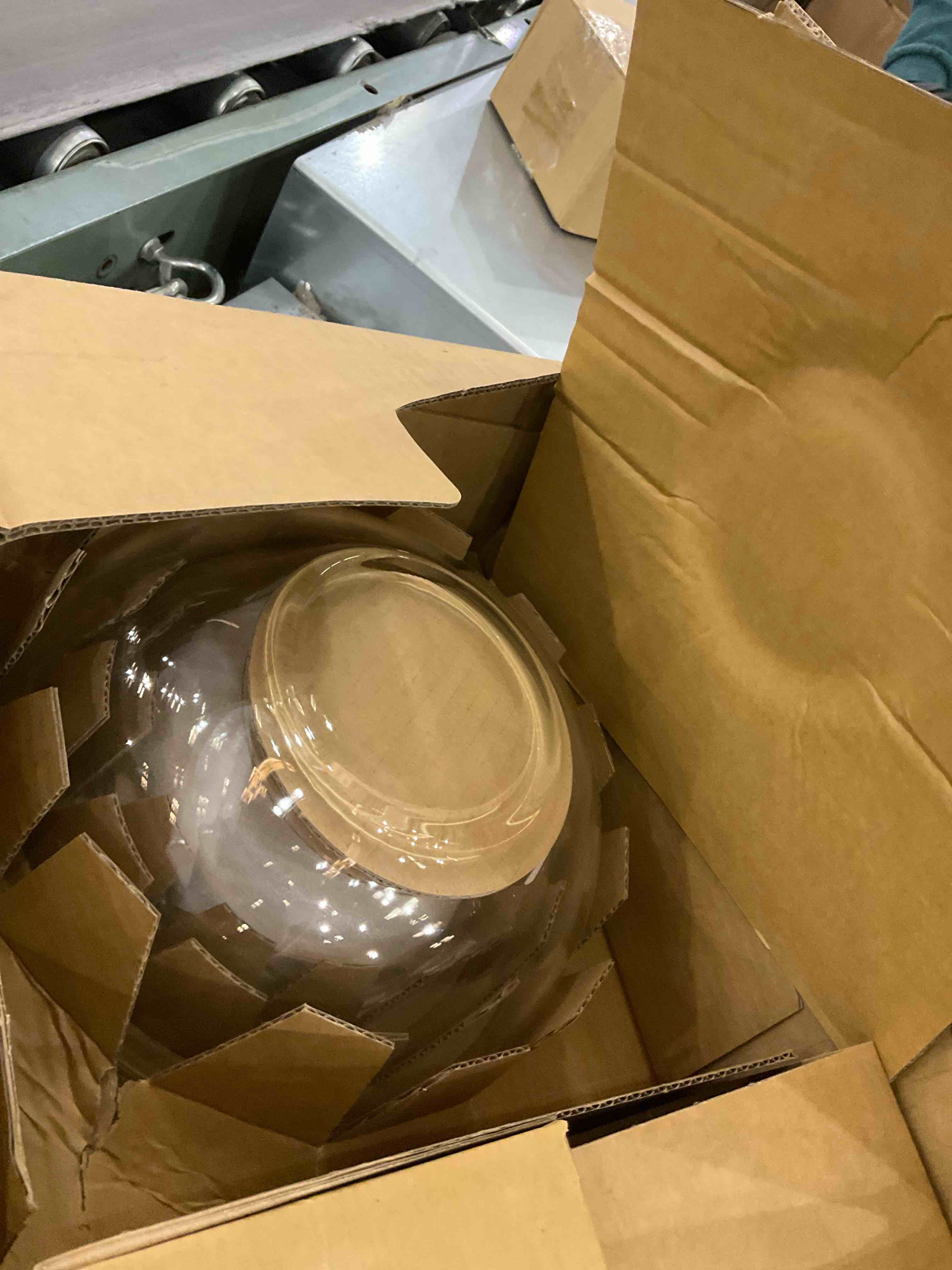 https://s3.amazonaws.com/lotting-images-prod/BargainHunt/EXS01080260_1707923458161.jpeg