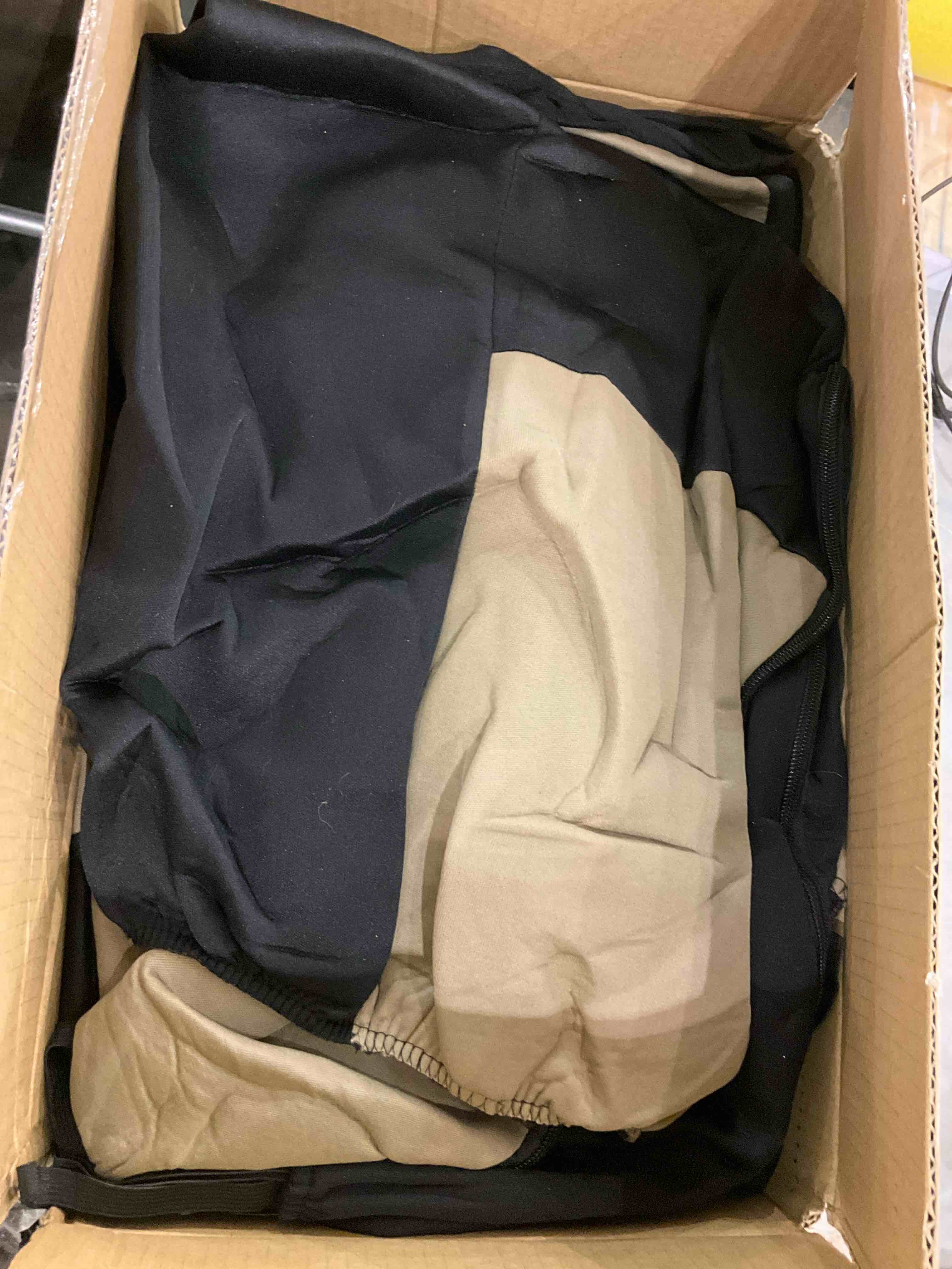 https://s3.amazonaws.com/lotting-images-prod/BargainHunt/EXS01080726_1708623820860.jpeg