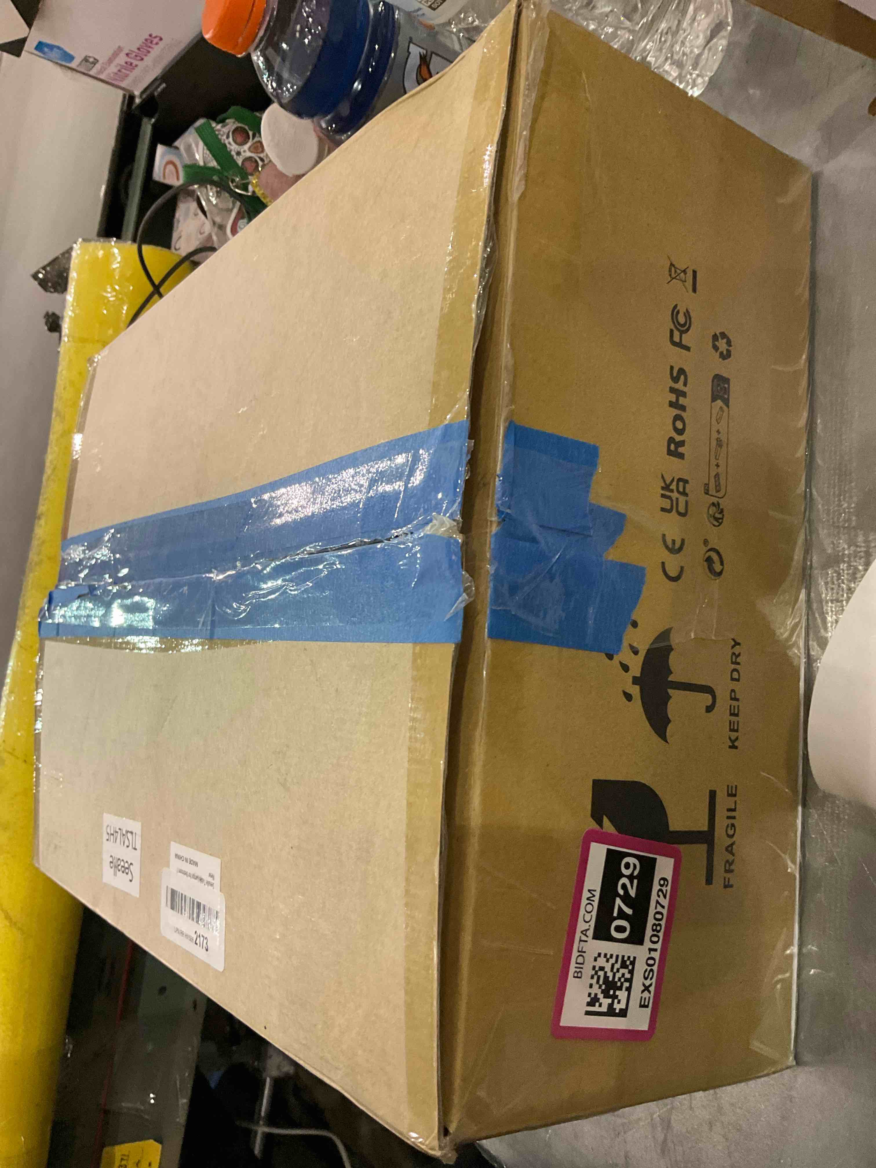 https://s3.amazonaws.com/lotting-images-prod/BargainHunt/EXS01080729_1708624070441.jpeg