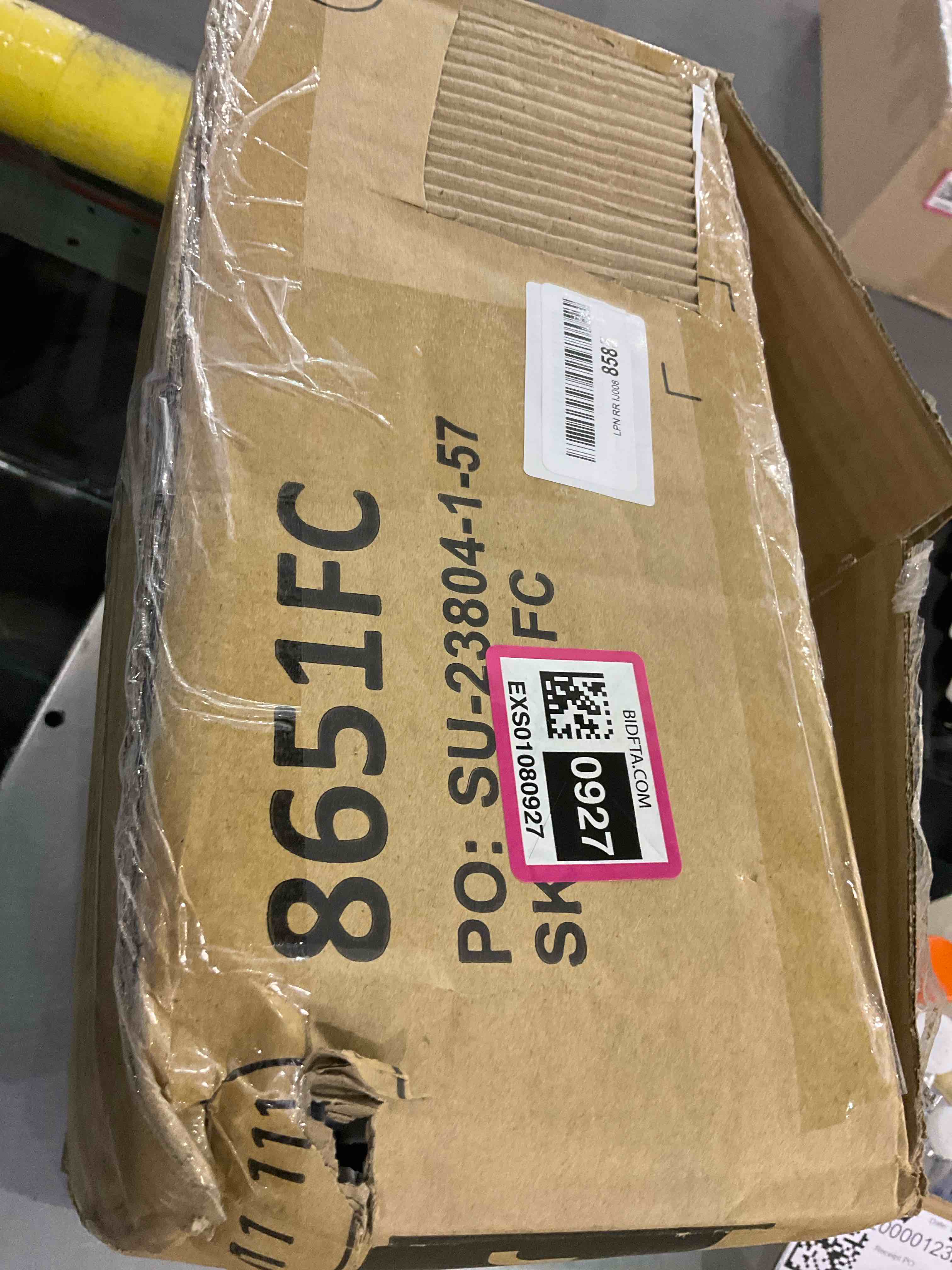 https://s3.amazonaws.com/lotting-images-prod/BargainHunt/EXS01080927_1709036330753.jpeg