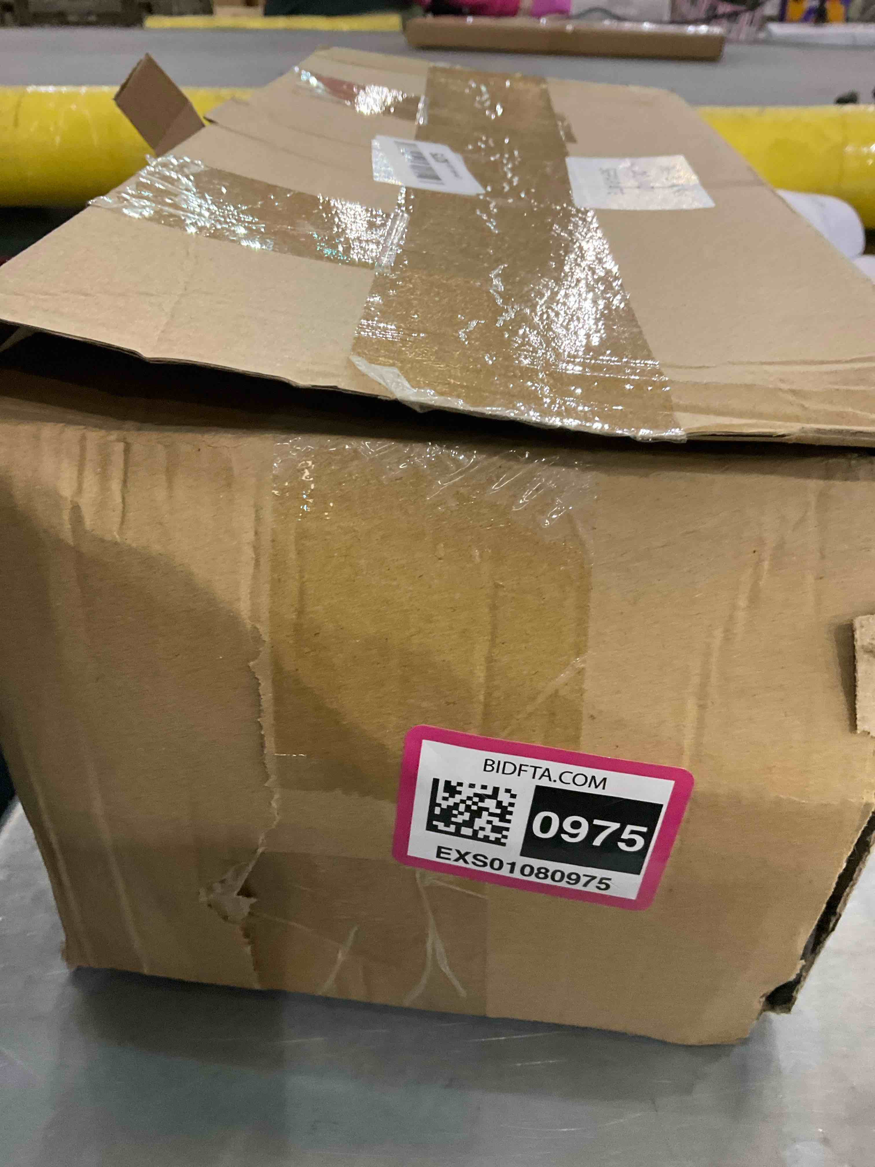 https://s3.amazonaws.com/lotting-images-prod/BargainHunt/EXS01080975_1709044538606.jpeg