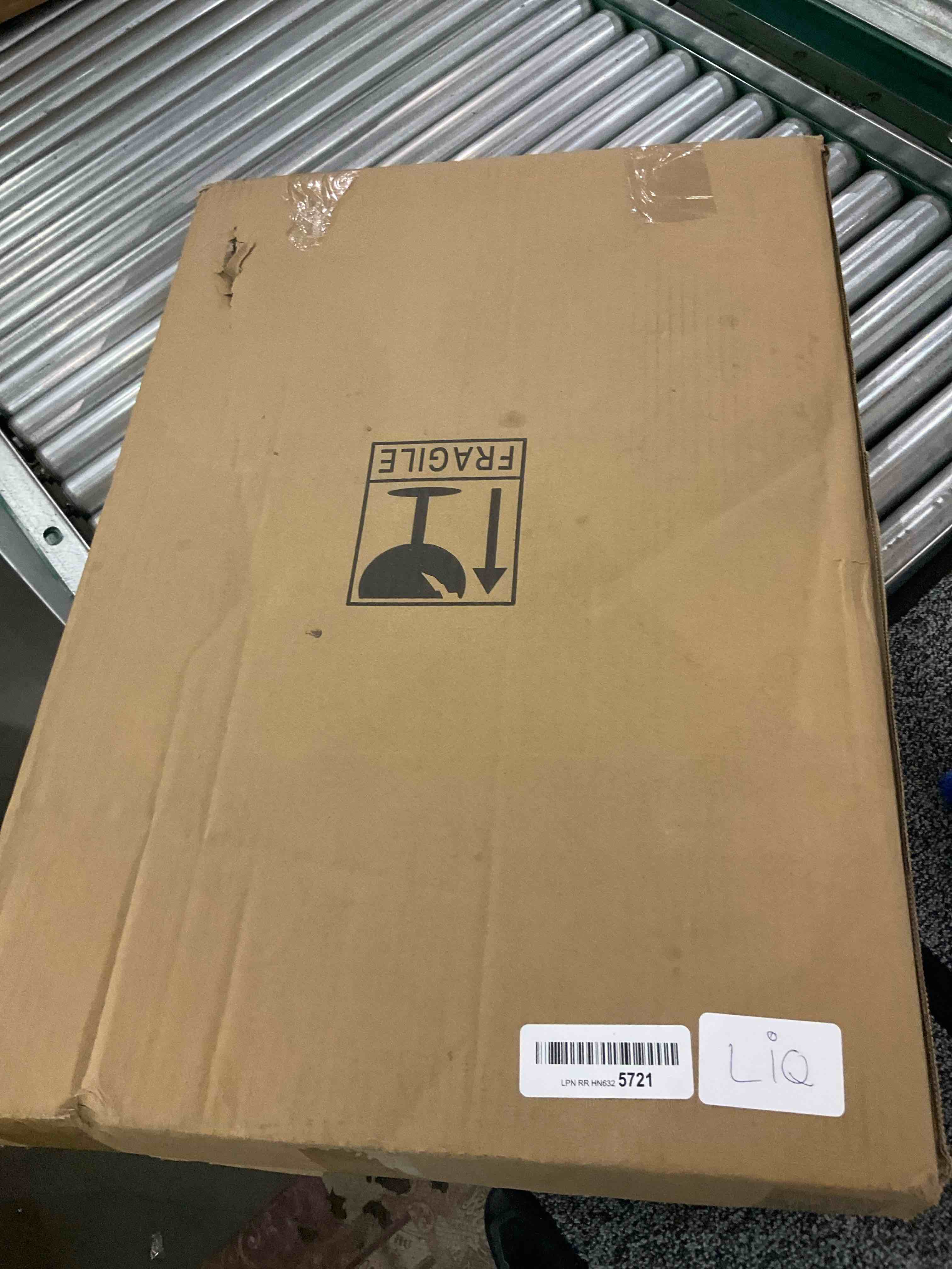 https://s3.amazonaws.com/lotting-images-prod/BargainHunt/EXS01081169_1708101378696.jpeg