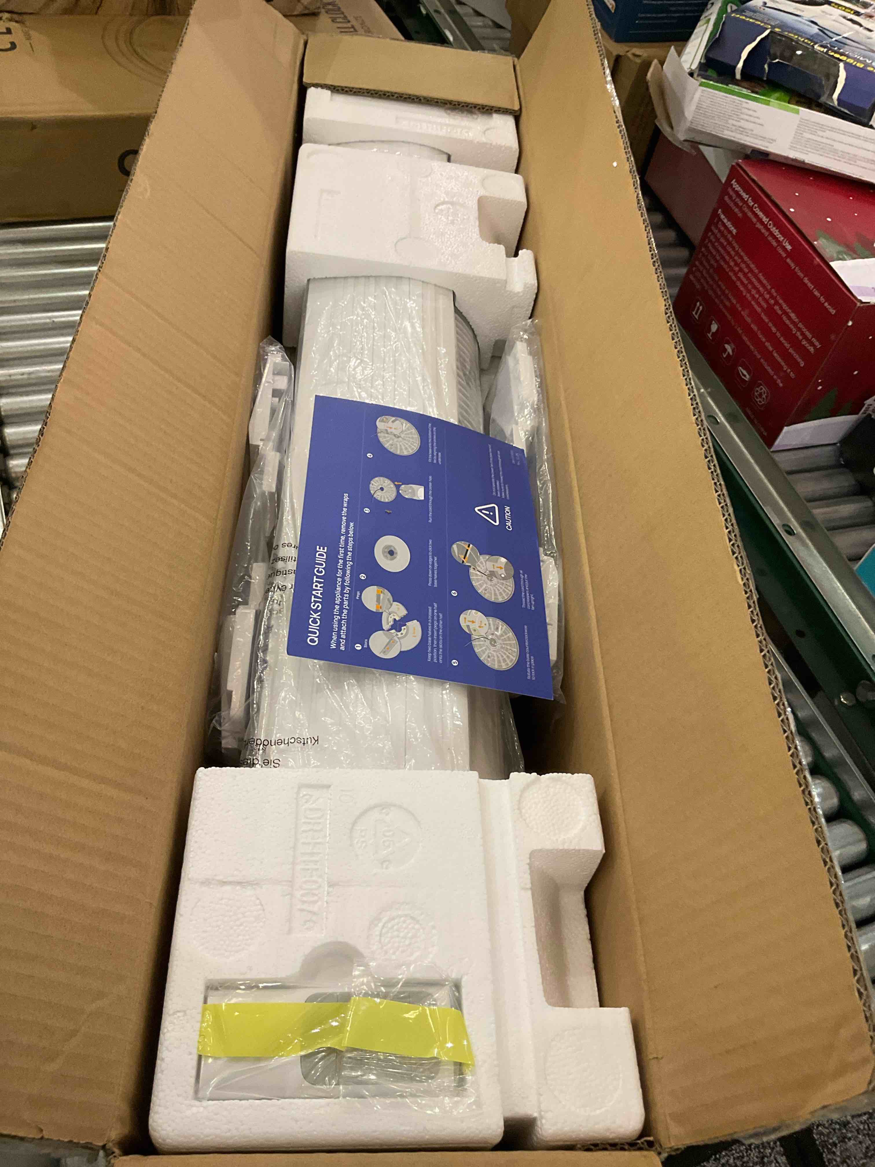 https://s3.amazonaws.com/lotting-images-prod/BargainHunt/EXS01081435_1708532459459.jpeg